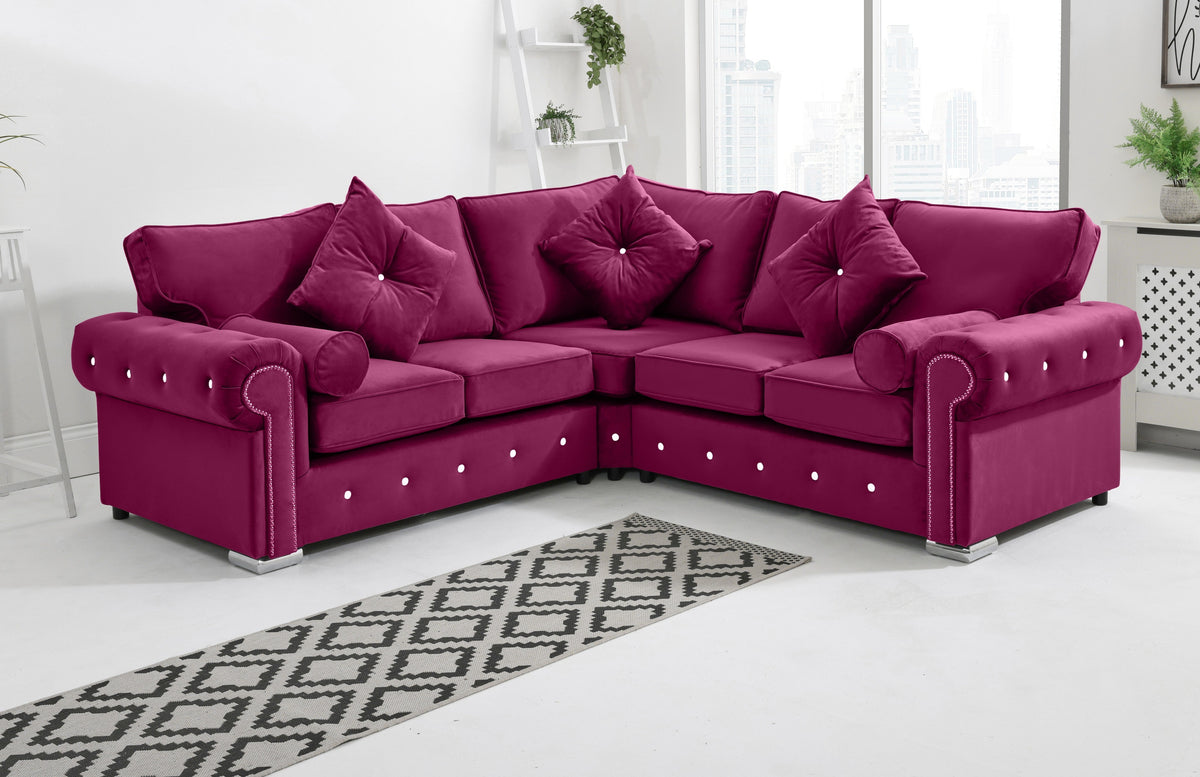 Vienna Corner Fullback + Extra Cushions + Diamonds