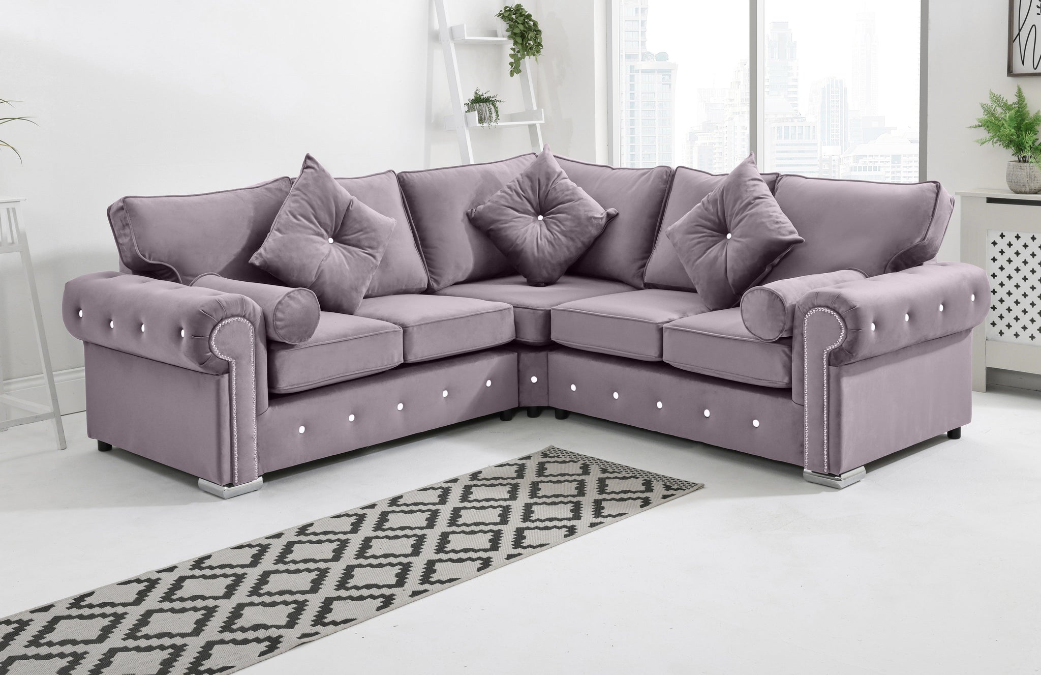 Vienna Corner Fullback + Extra Cushions + Diamonds