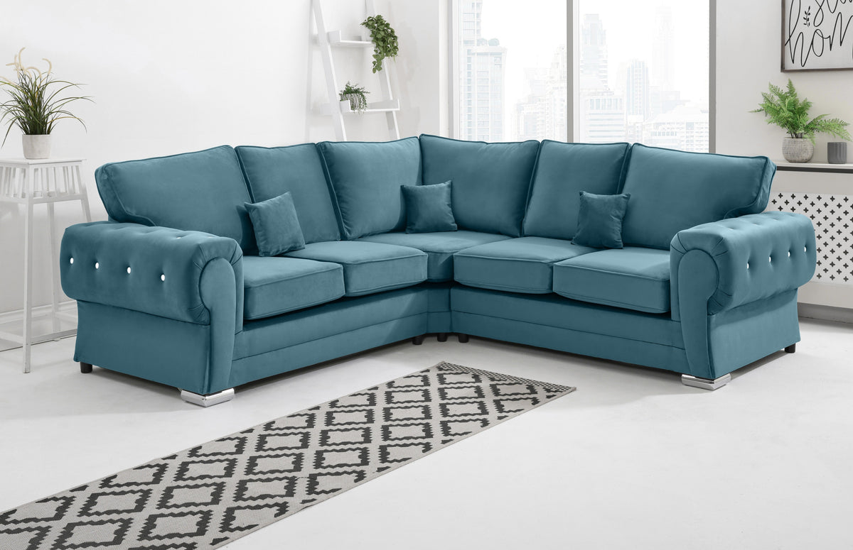 Victoria Plush Corner Fullback + Diamonds