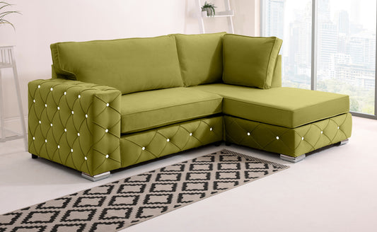 Sikara Lounge Fullback - Facing Right + Diamonds