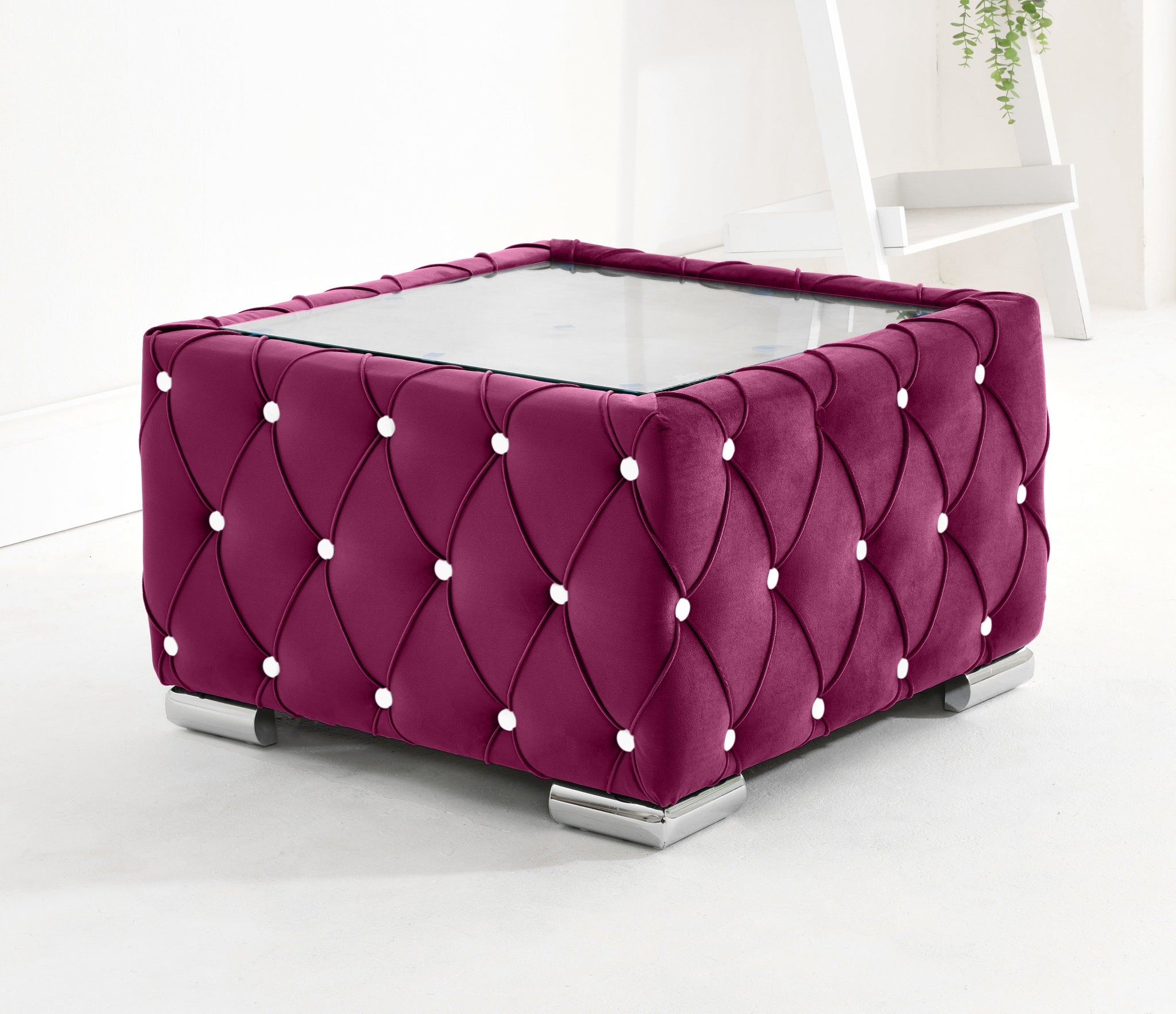 Victoria Plush Corner Scatterback + Diamonds