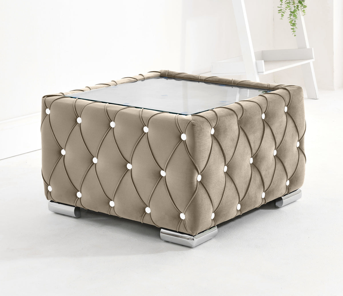 Sikara Corner Fullback - 2c2 + Diamonds+ Bolster / Buttoned Cushions
