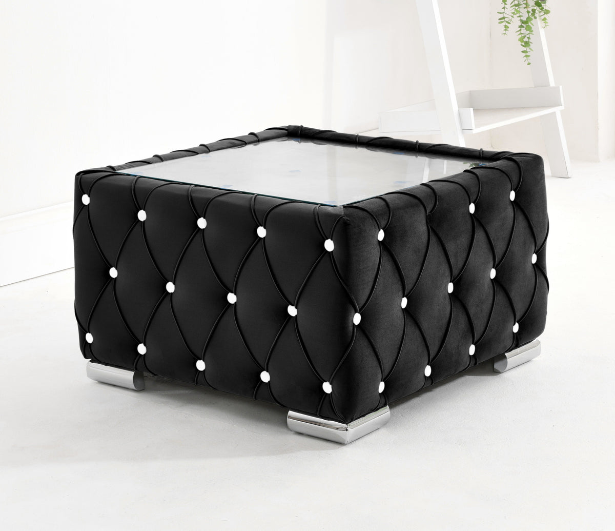 Sikara Corner Fullback - 2c2 + Diamonds+ Bolster / Buttoned Cushions