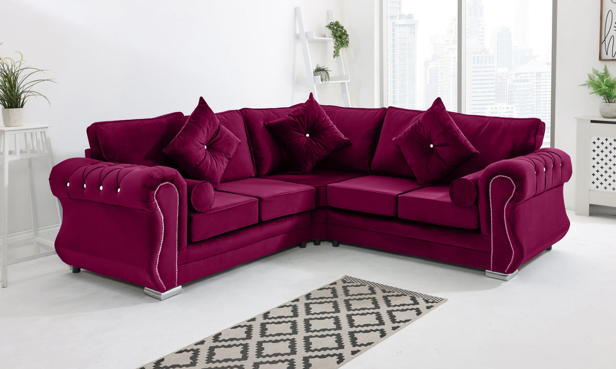 Elowen Corner Fullback + Diamonds + Extra Cushions