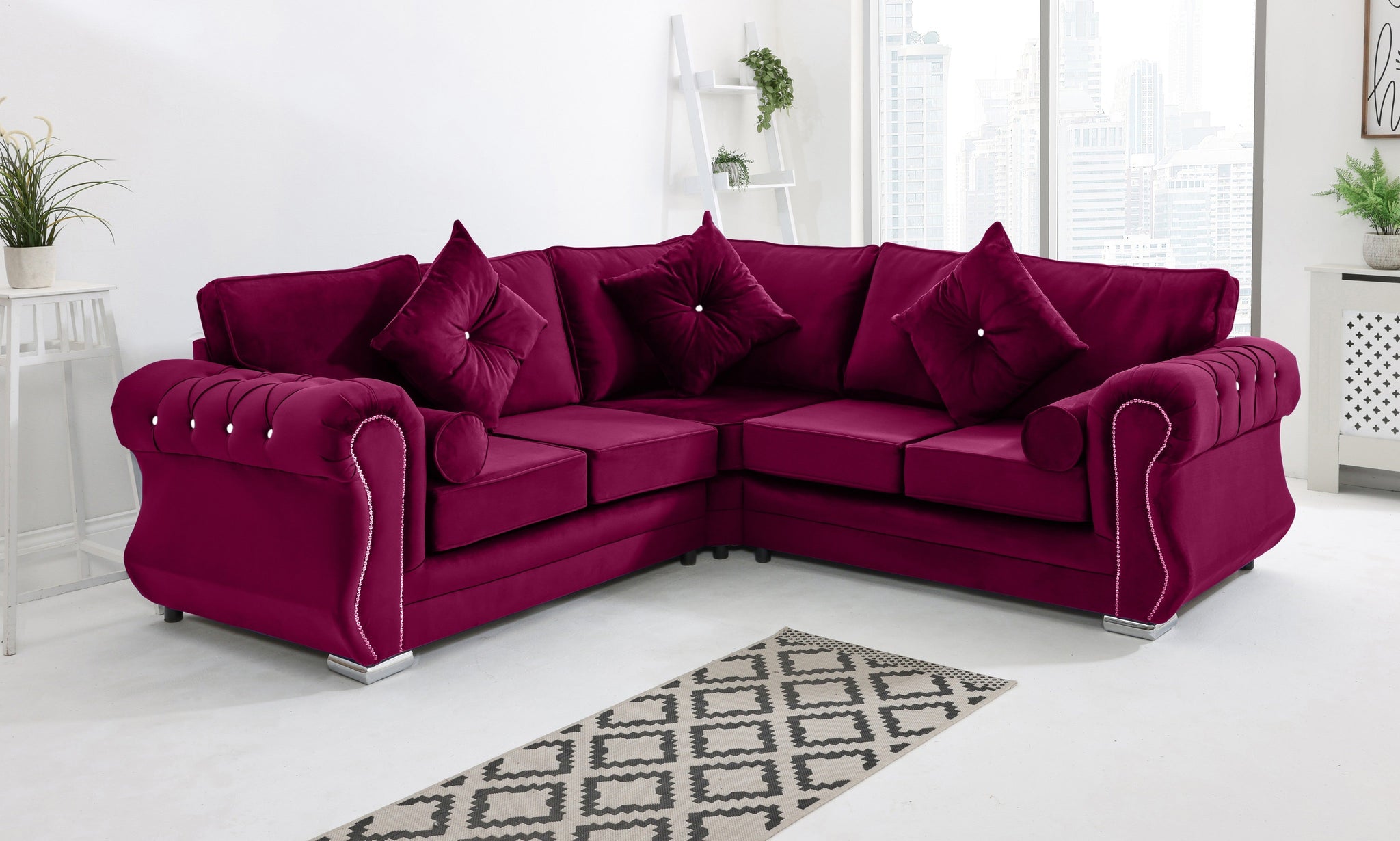 Elowen Corner Fullback + Diamonds + Extra Cushions