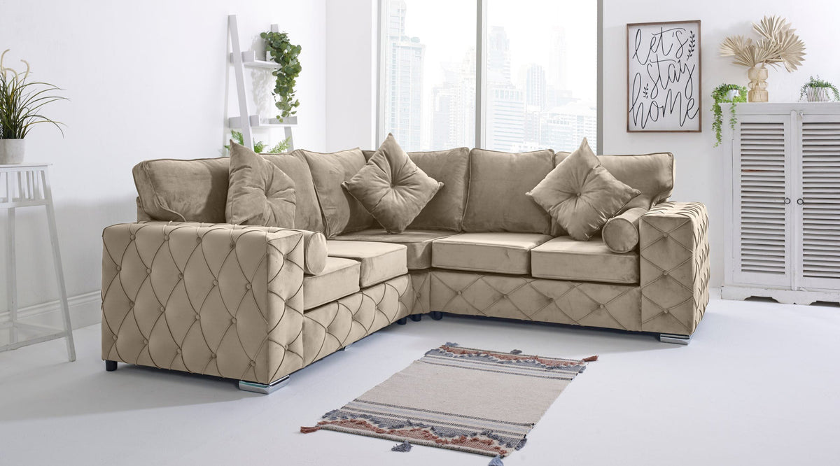 Sikara Corner Fullback - 2c2 + Bolster / Buttoned Cushions