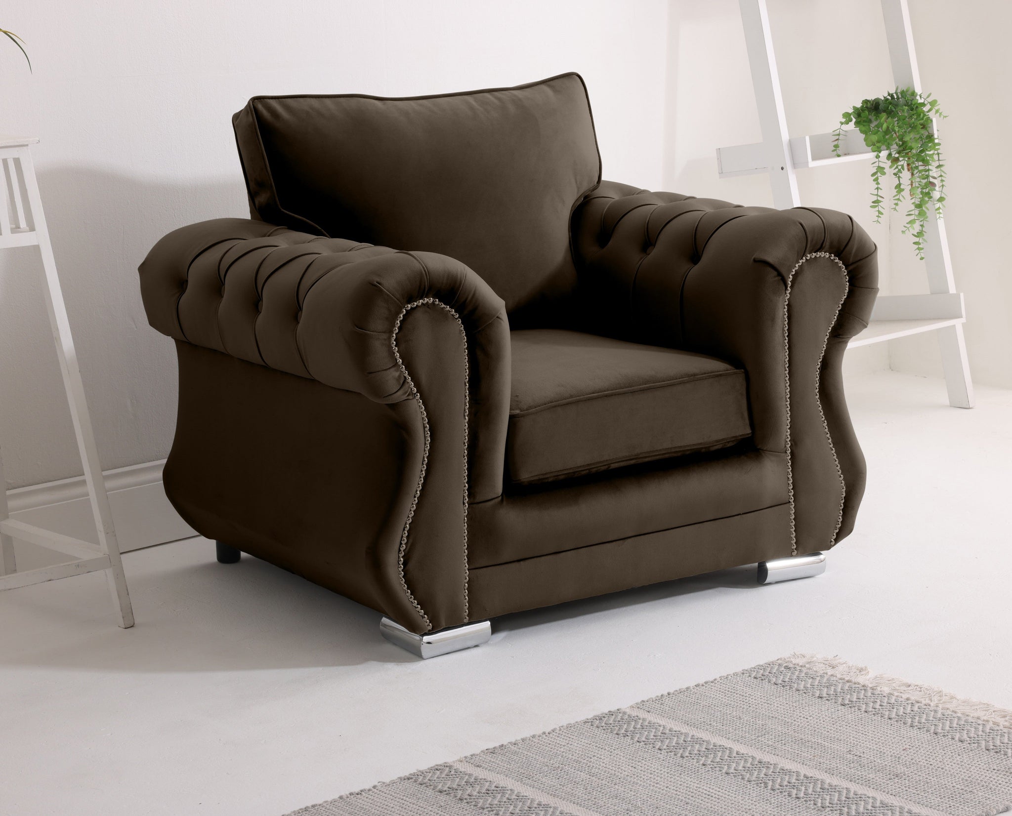 Elowen Corner Fullback