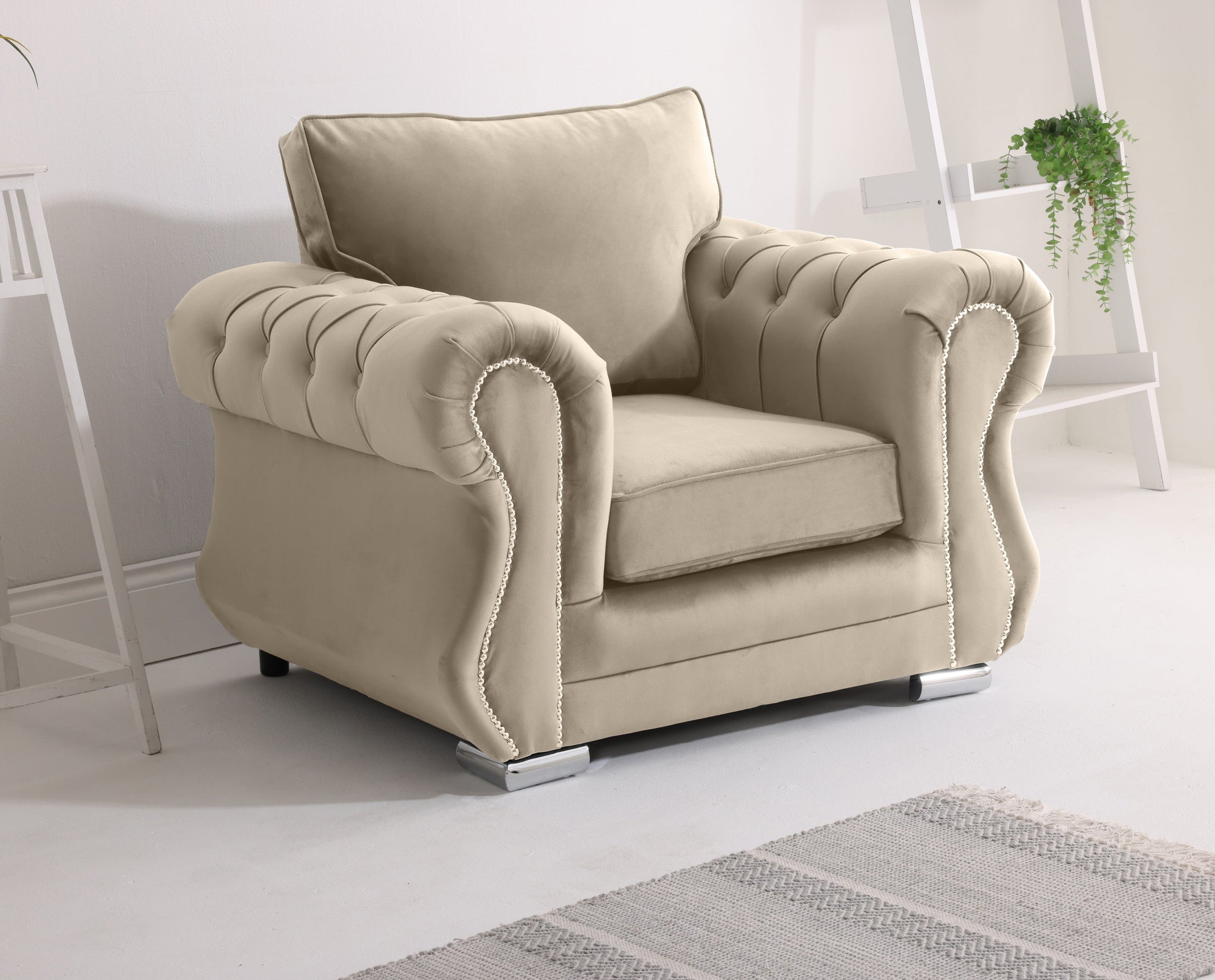 Elowen Corner Fullback