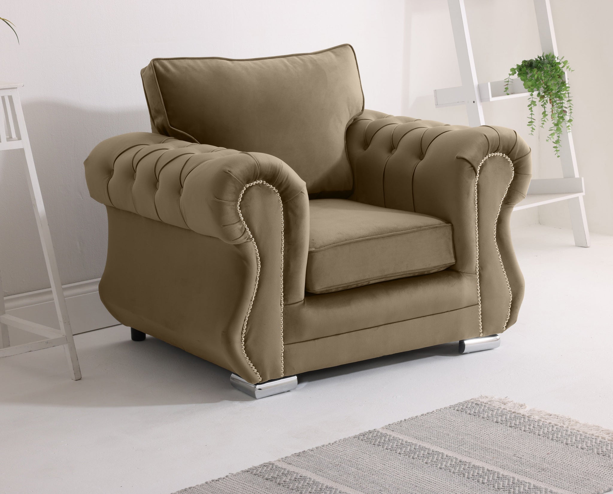 Elowen Corner Fullback