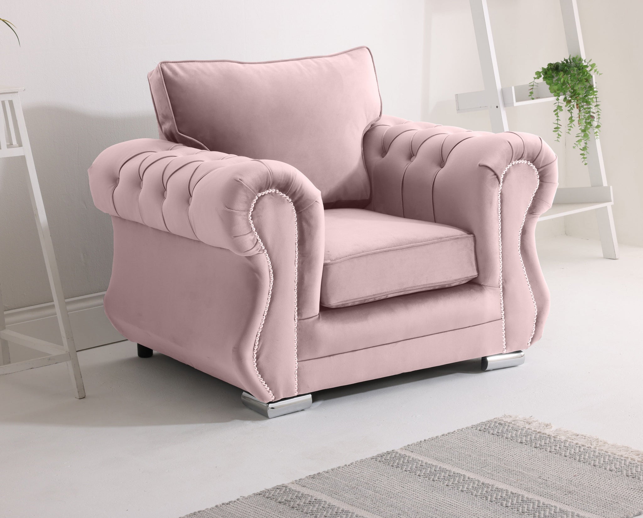 Elowen Corner Fullback