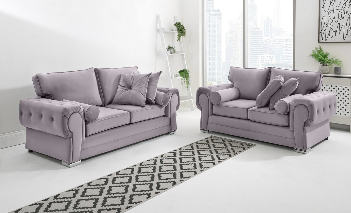 Victoria Plush 3+2 Fullback + Extra Cushions