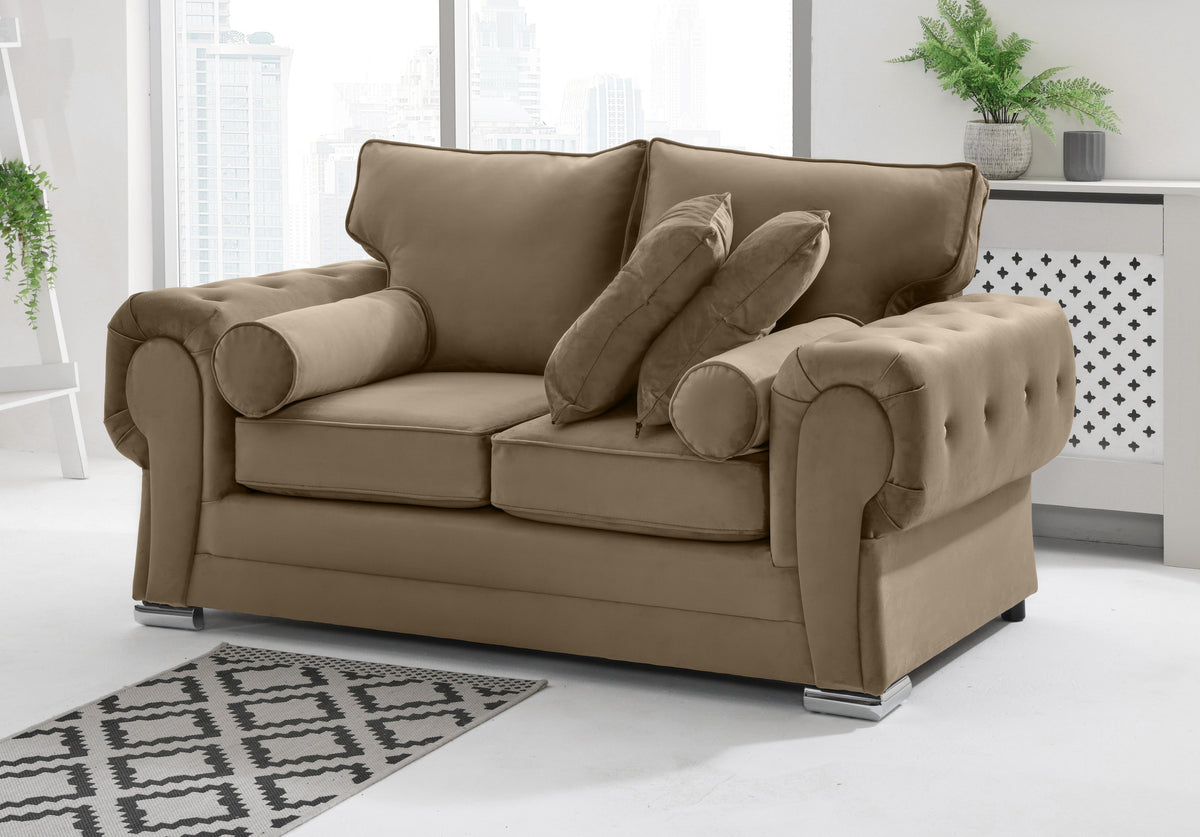 Victoria Plush 3+2 Fullback + Extra Cushions