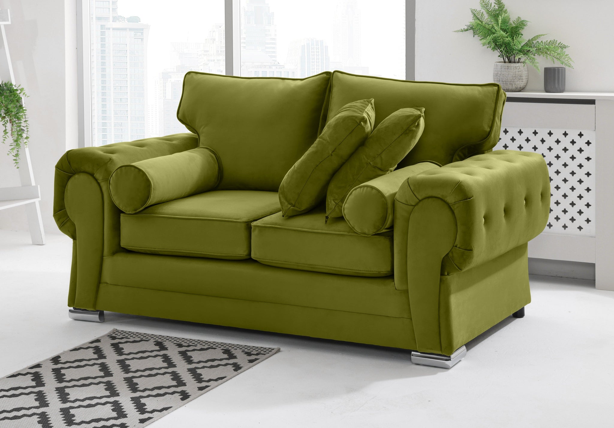 Victoria Plush 3+2 Fullback + Extra Cushions
