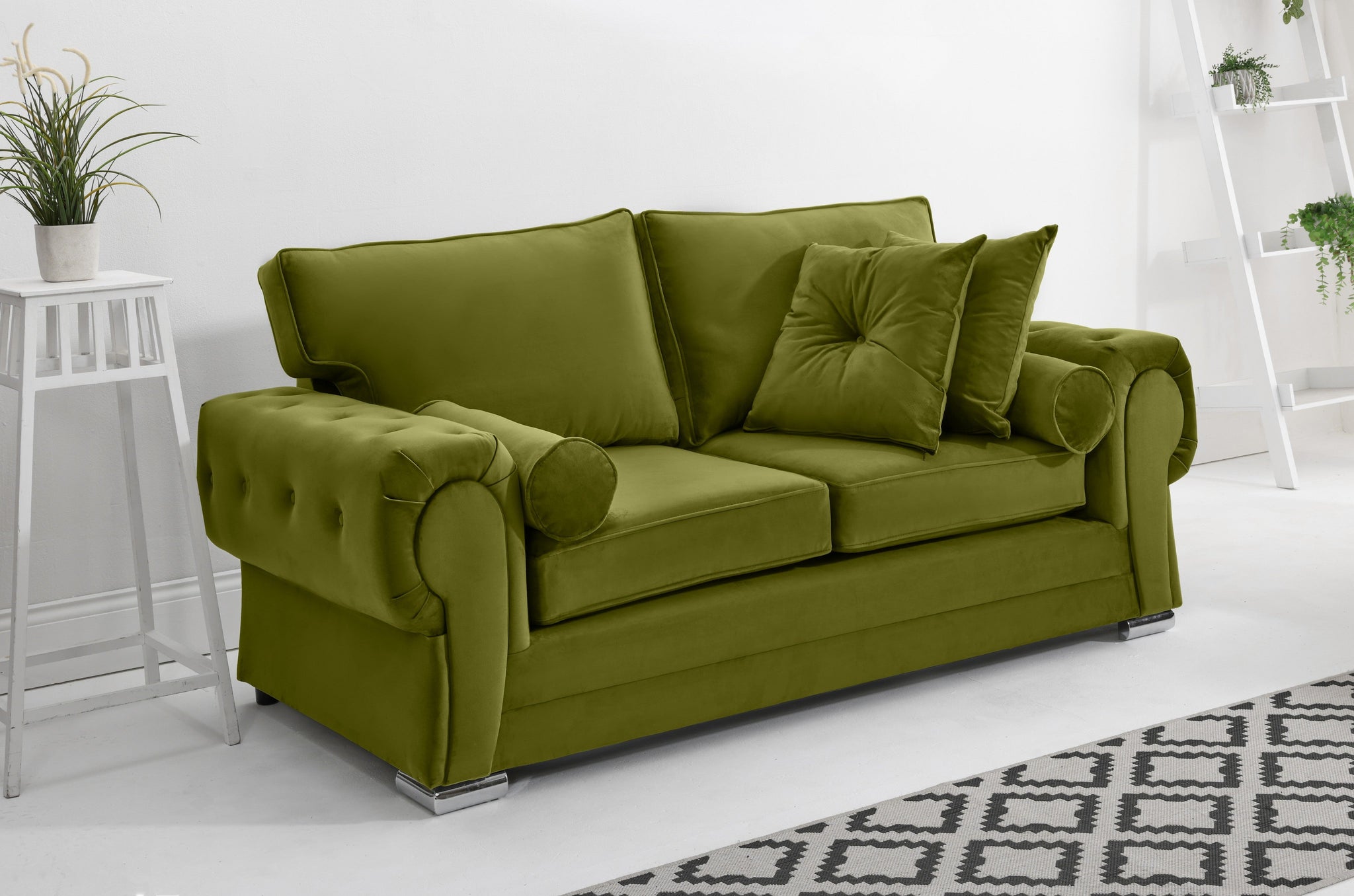 Victoria Plush 3+2 Fullback + Extra Cushions