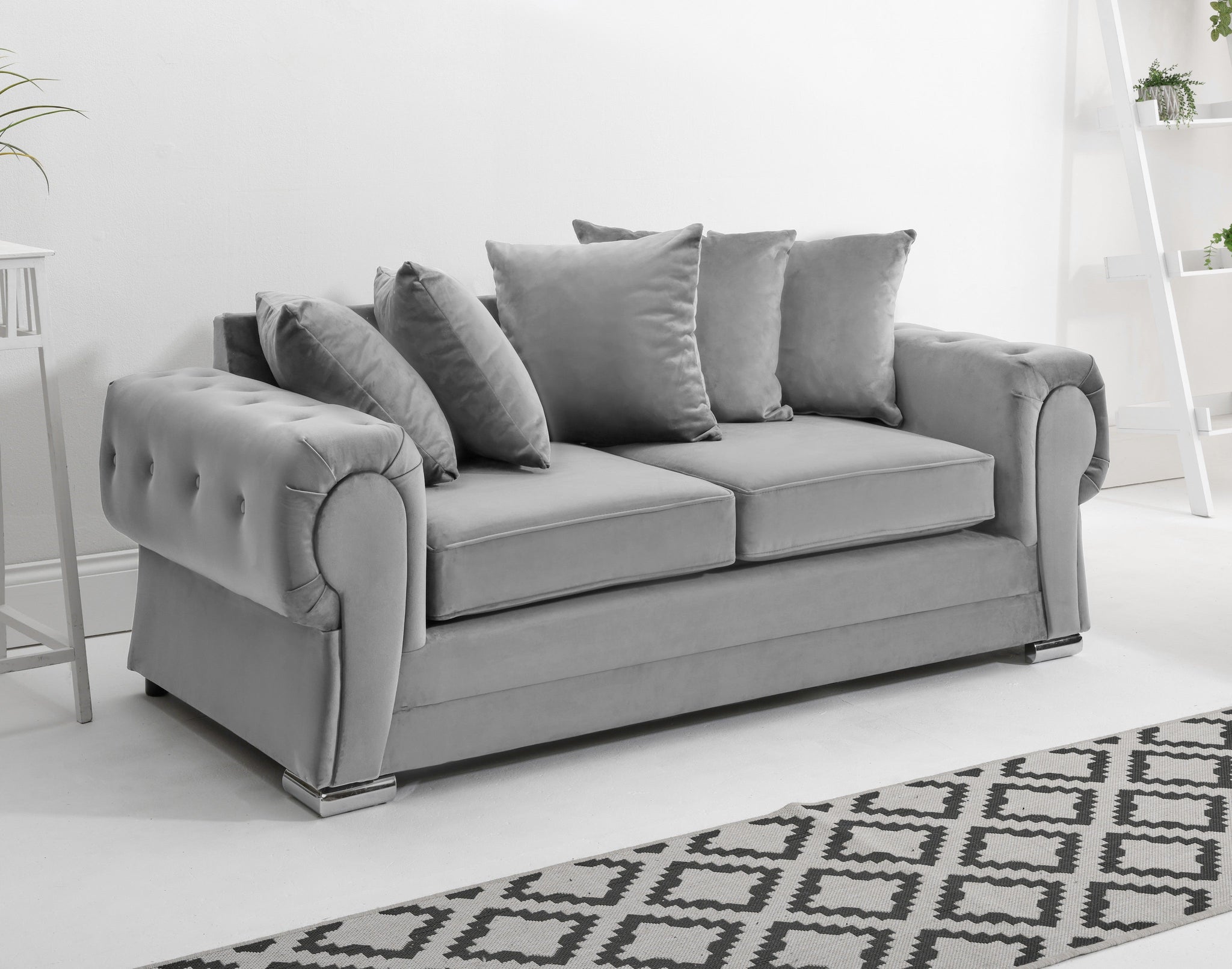 Victoria Plush 3+2 Scatterback