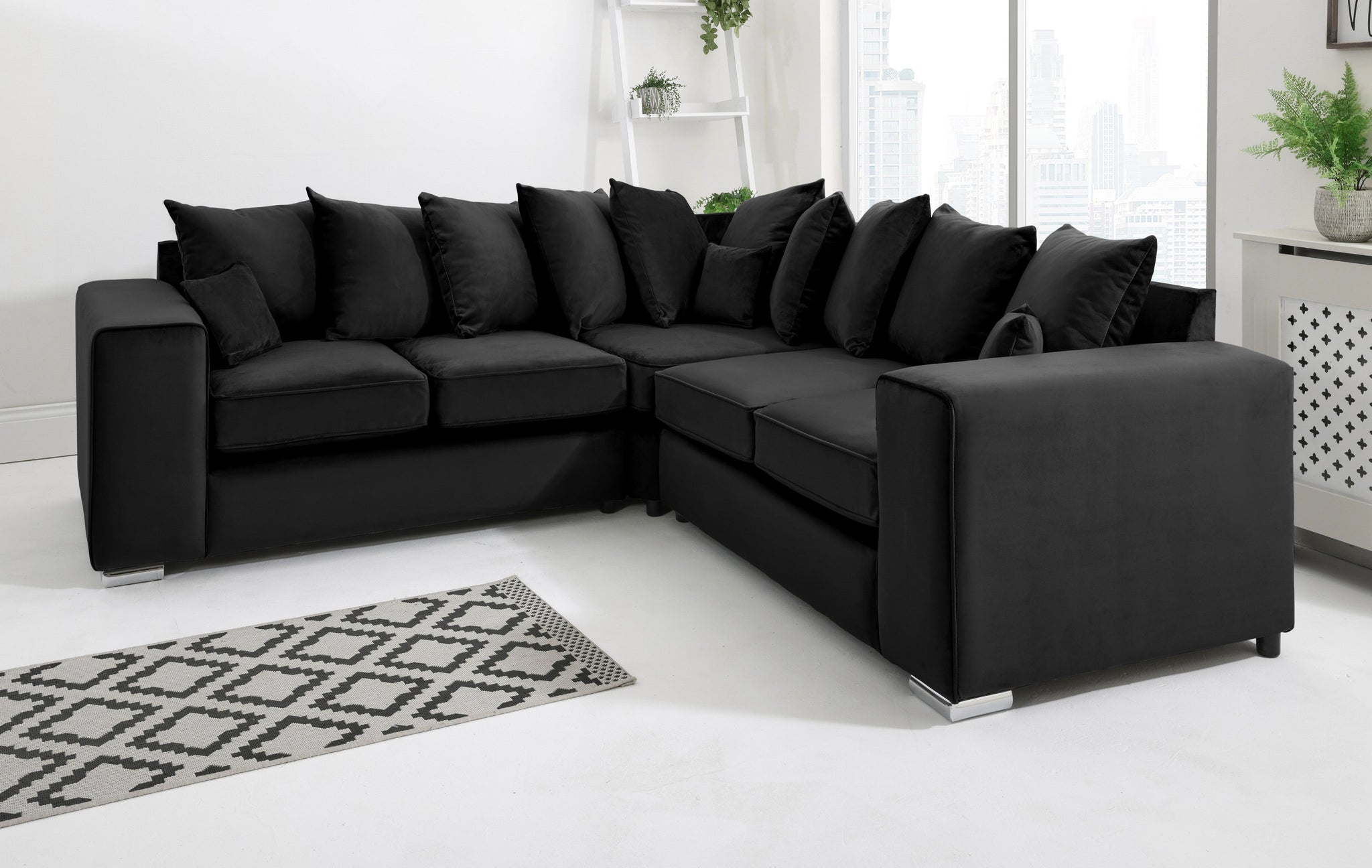 Elara Corner Scatterback