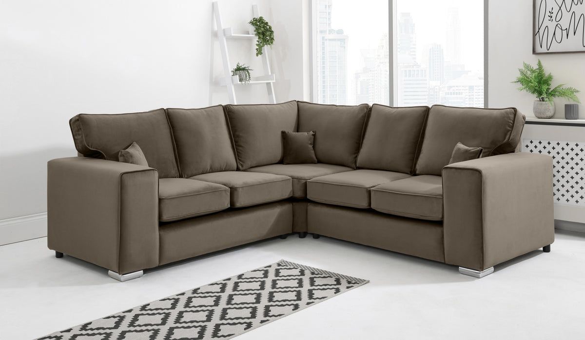 Elara Corner Fullback