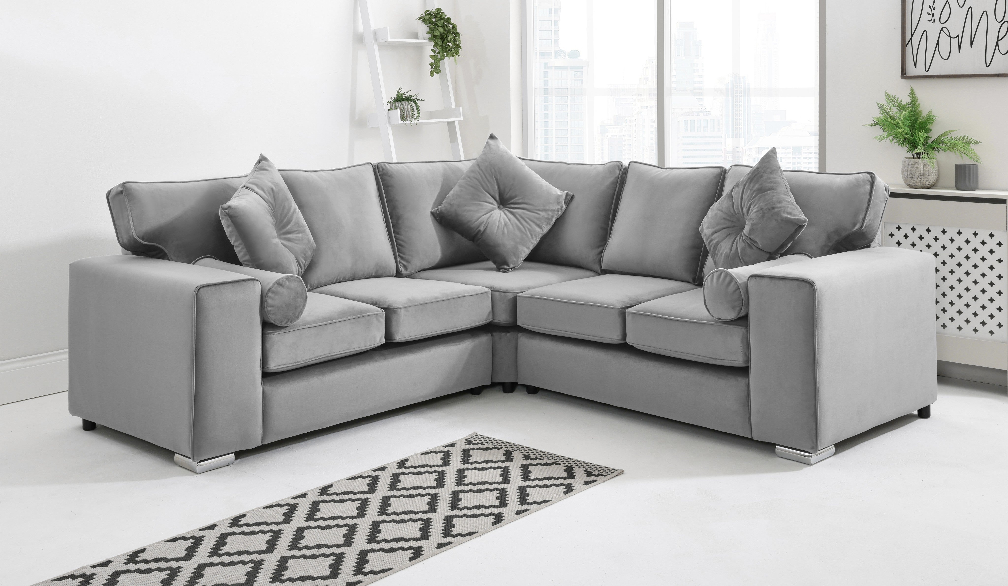 Elara Corner Fullback + Extra Cushions