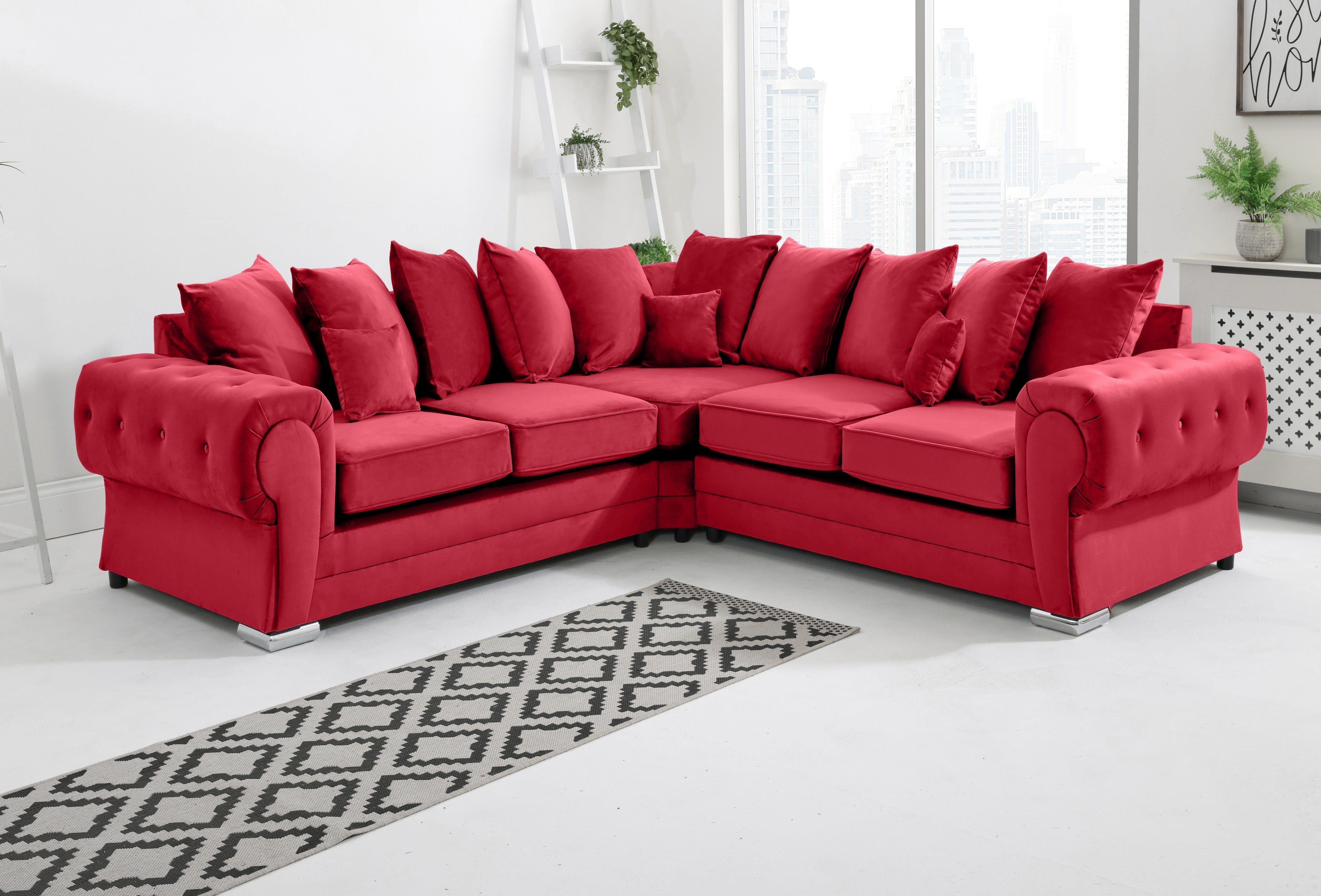 Victoria Plush Corner Scatterback