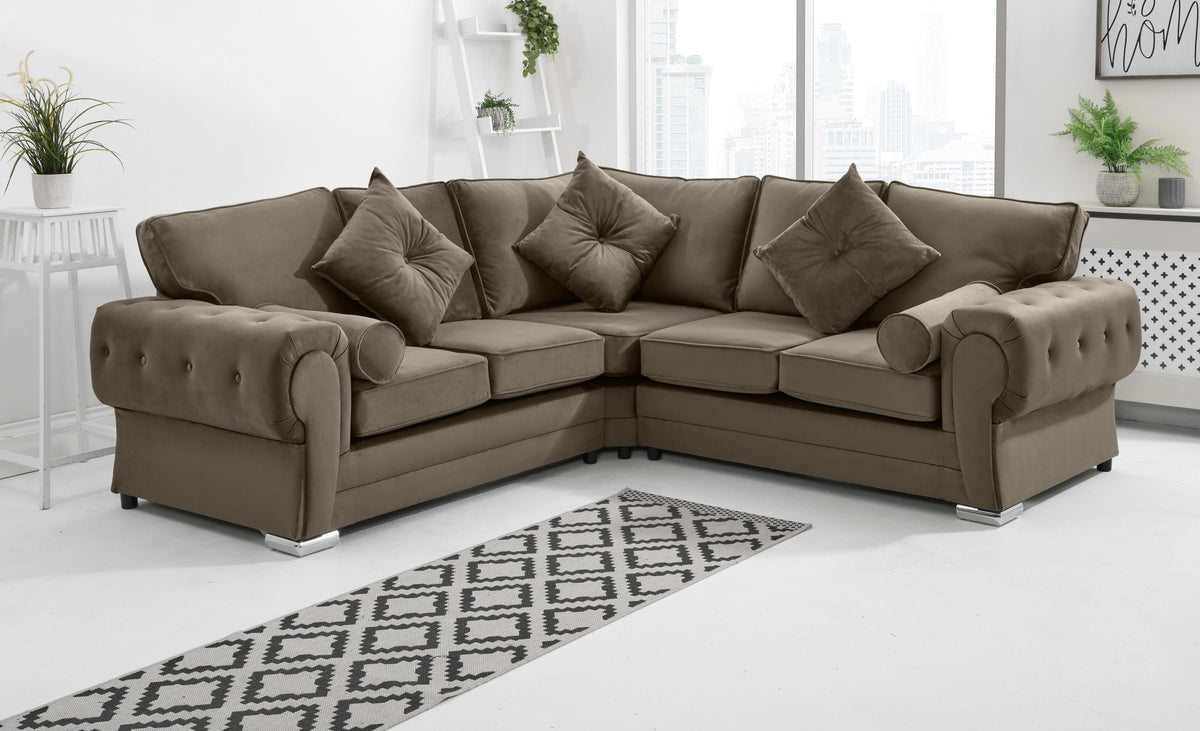 Victoria Plush Corner Fullback + Extra Cushions