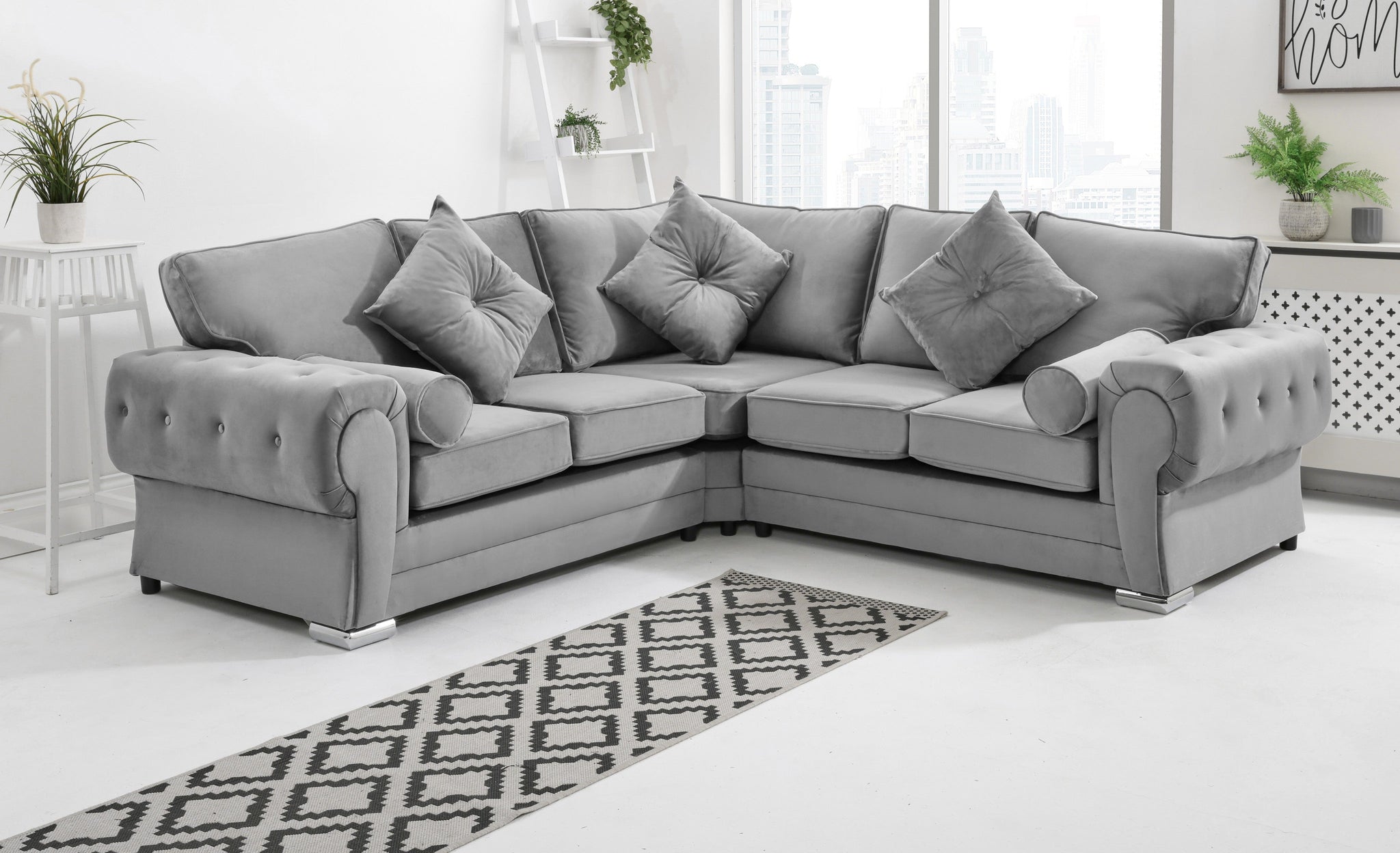 Victoria Plush Corner Fullback + Extra Cushions