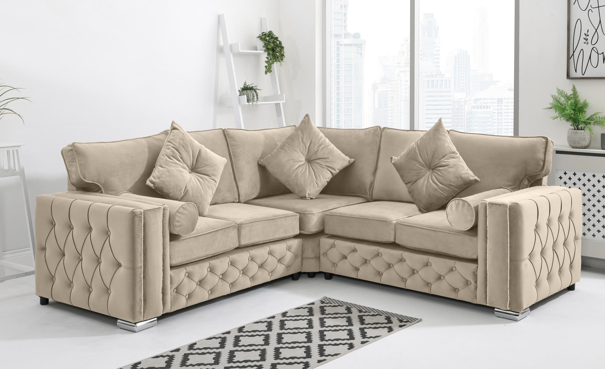 Arlo Corner Fullback + Extra Cushions