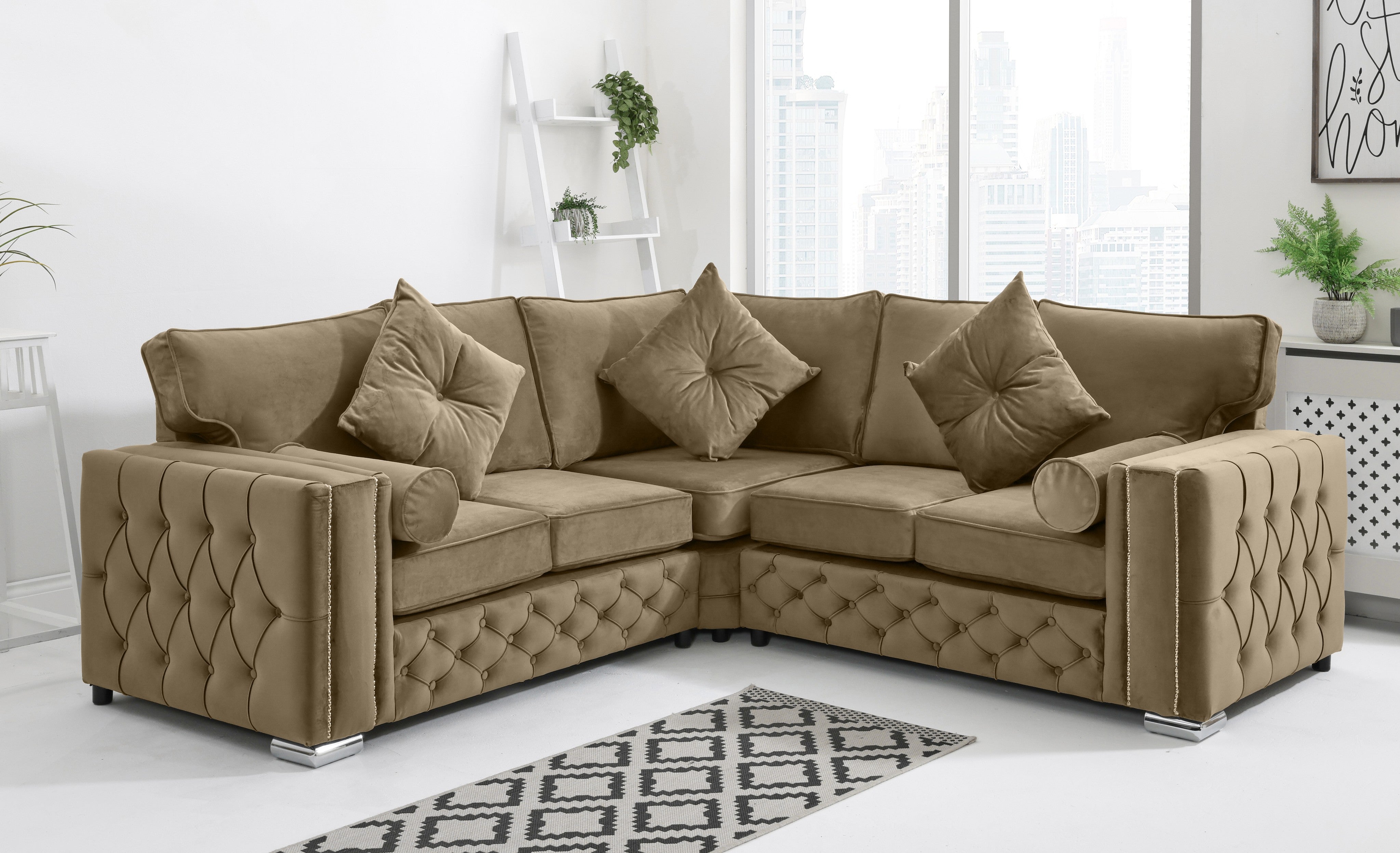 Arlo Corner Fullback + Extra Cushions