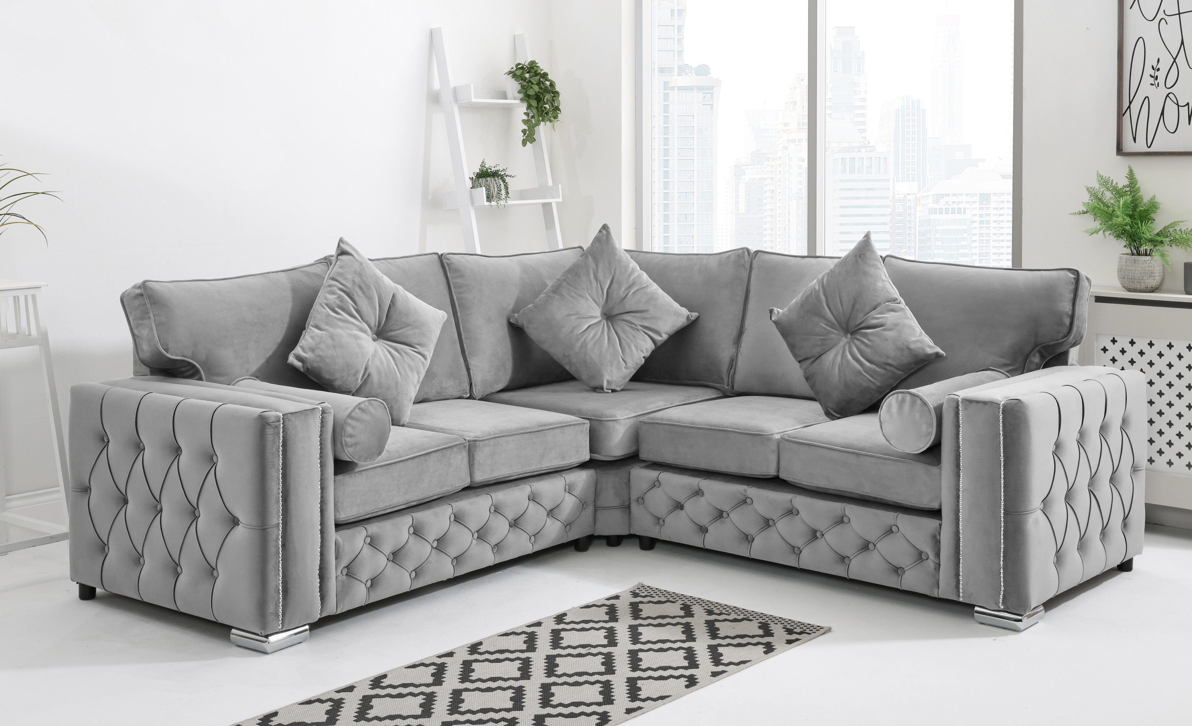 Arlo Corner Fullback + Extra Cushions