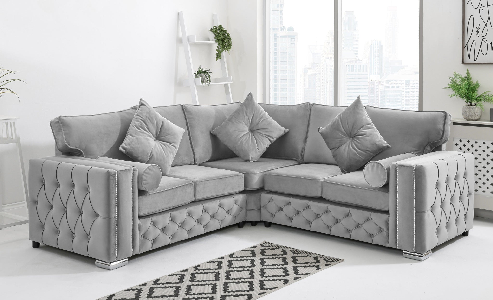 Arlo Corner Fullback + Extra Cushions