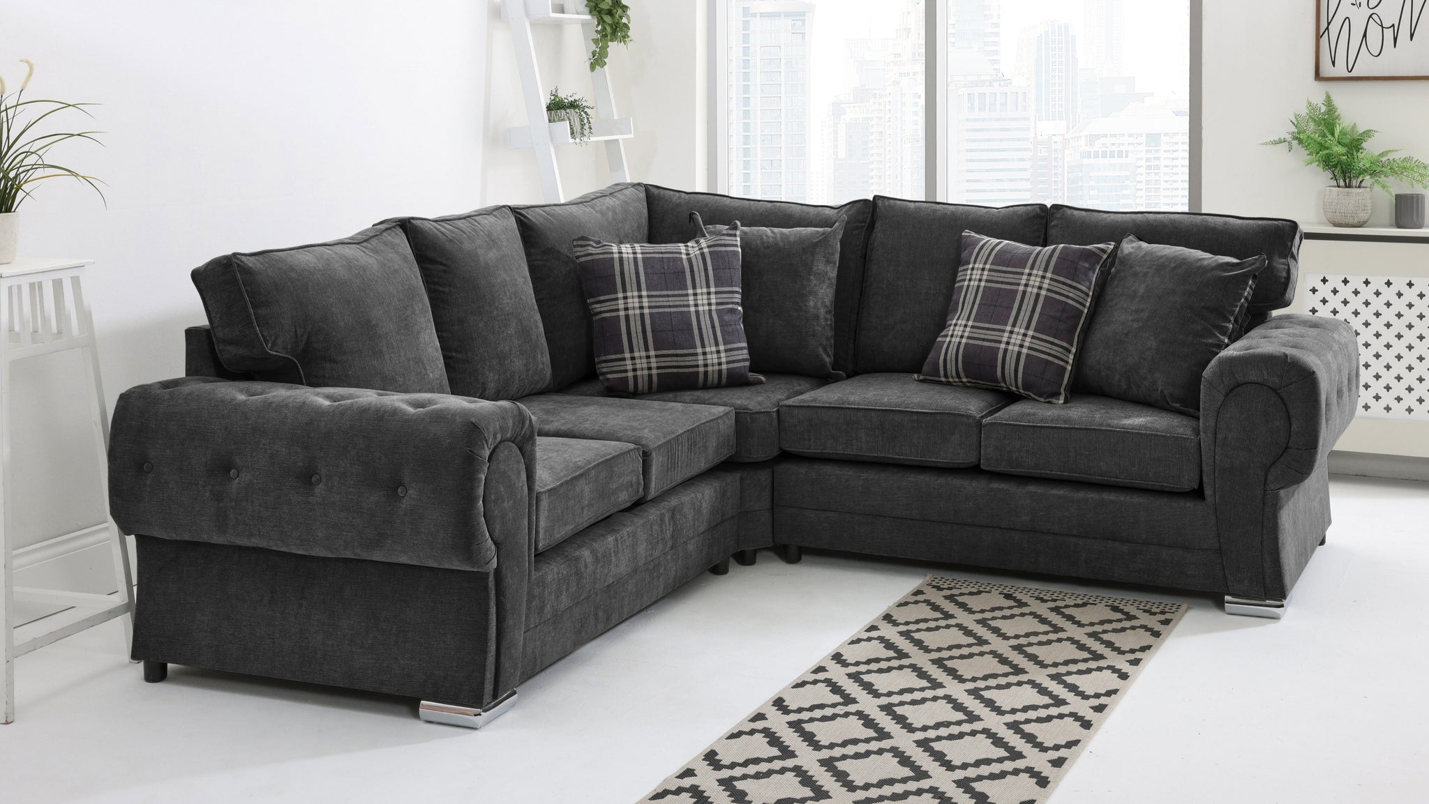 Victoria Chenile Corner Fullback + Extra Cushions