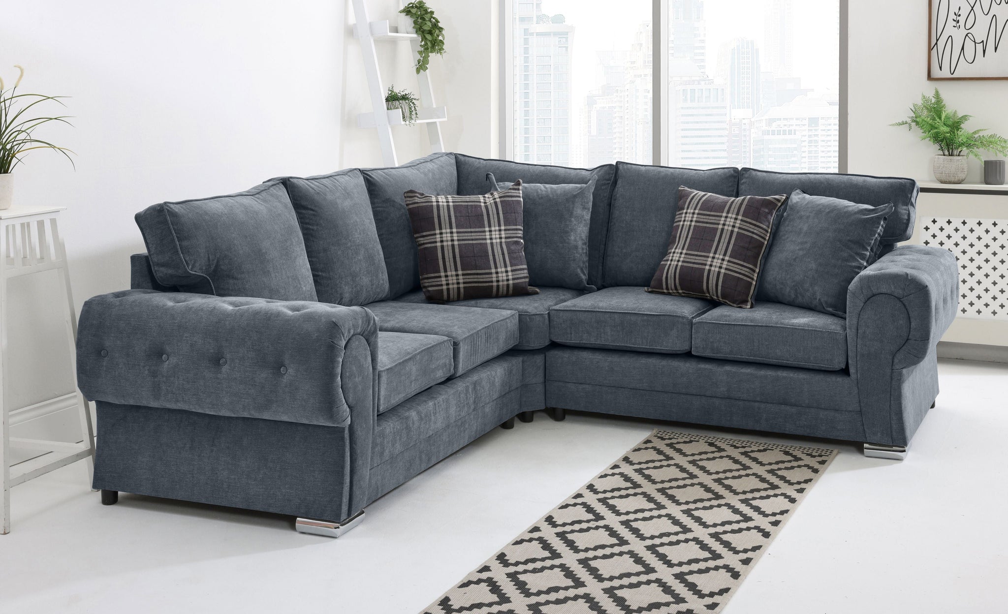 Victoria Chenile Corner Fullback + Extra Cushions