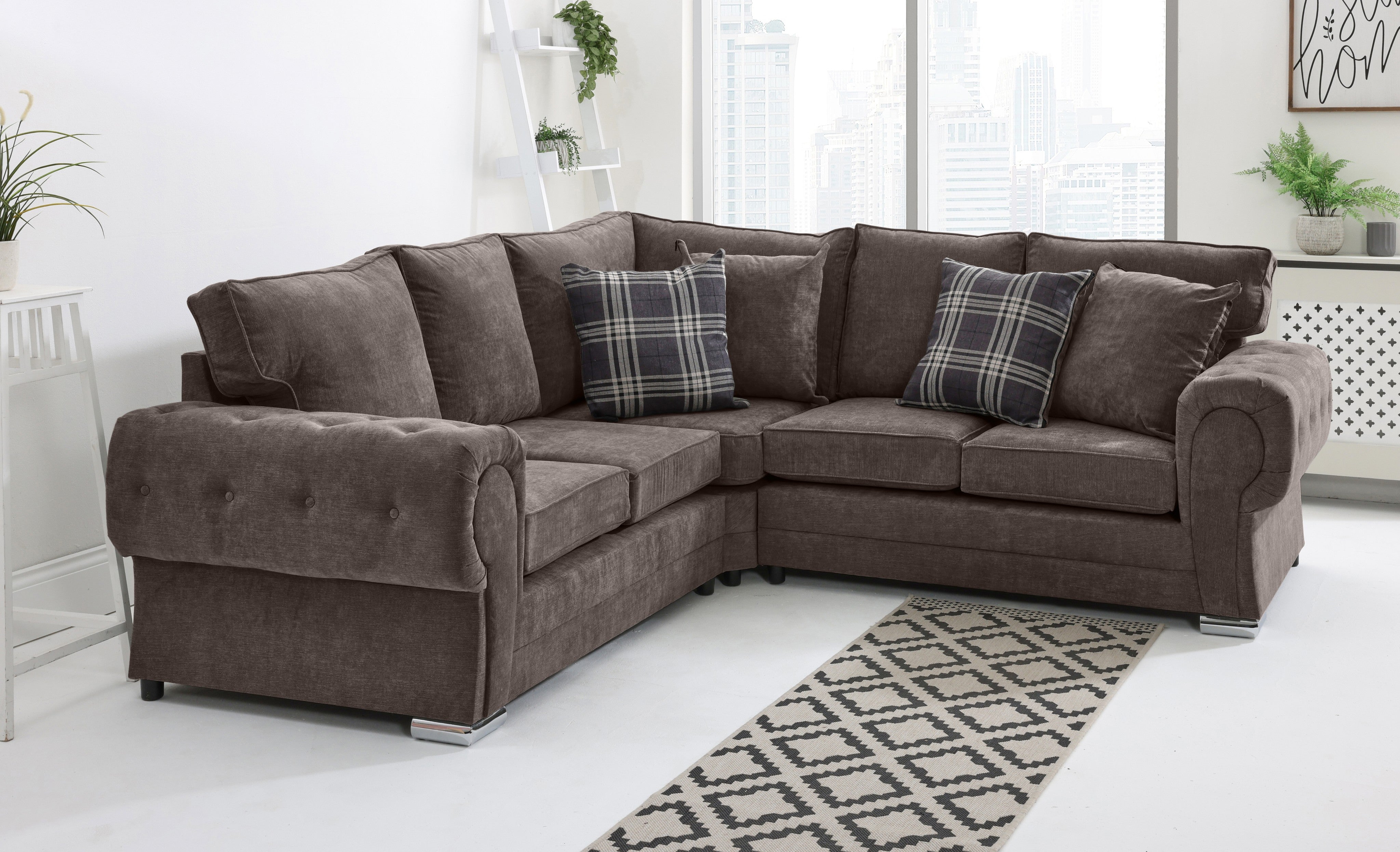 Victoria Chenile Corner Fullback + Extra Cushions