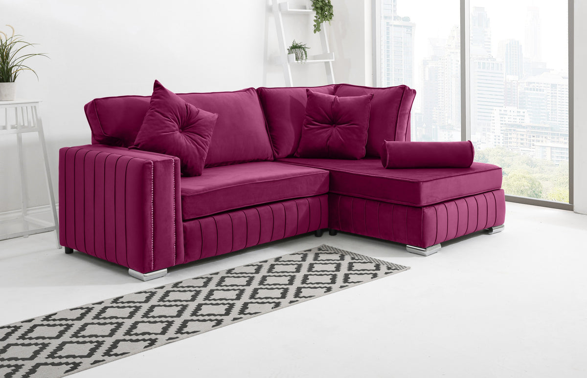 Lyra Lounge Fullback - Facing Right + Extra Cushions