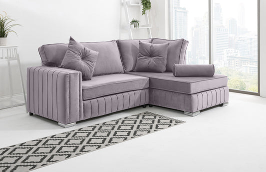 Lyra Lounge Fullback - Facing Right + Extra Cushions