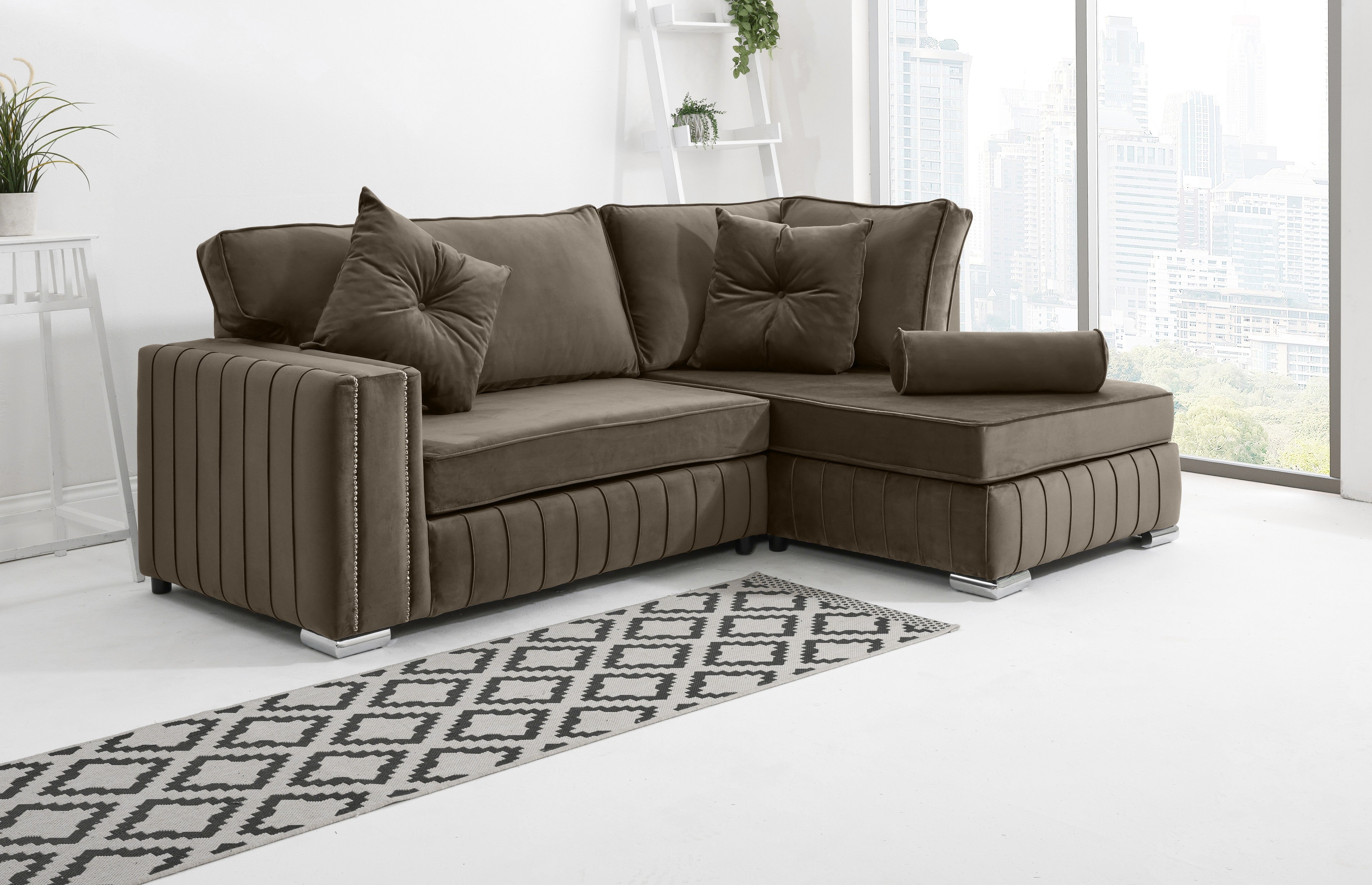 Layla Lounge Fullback + Extra Cushions