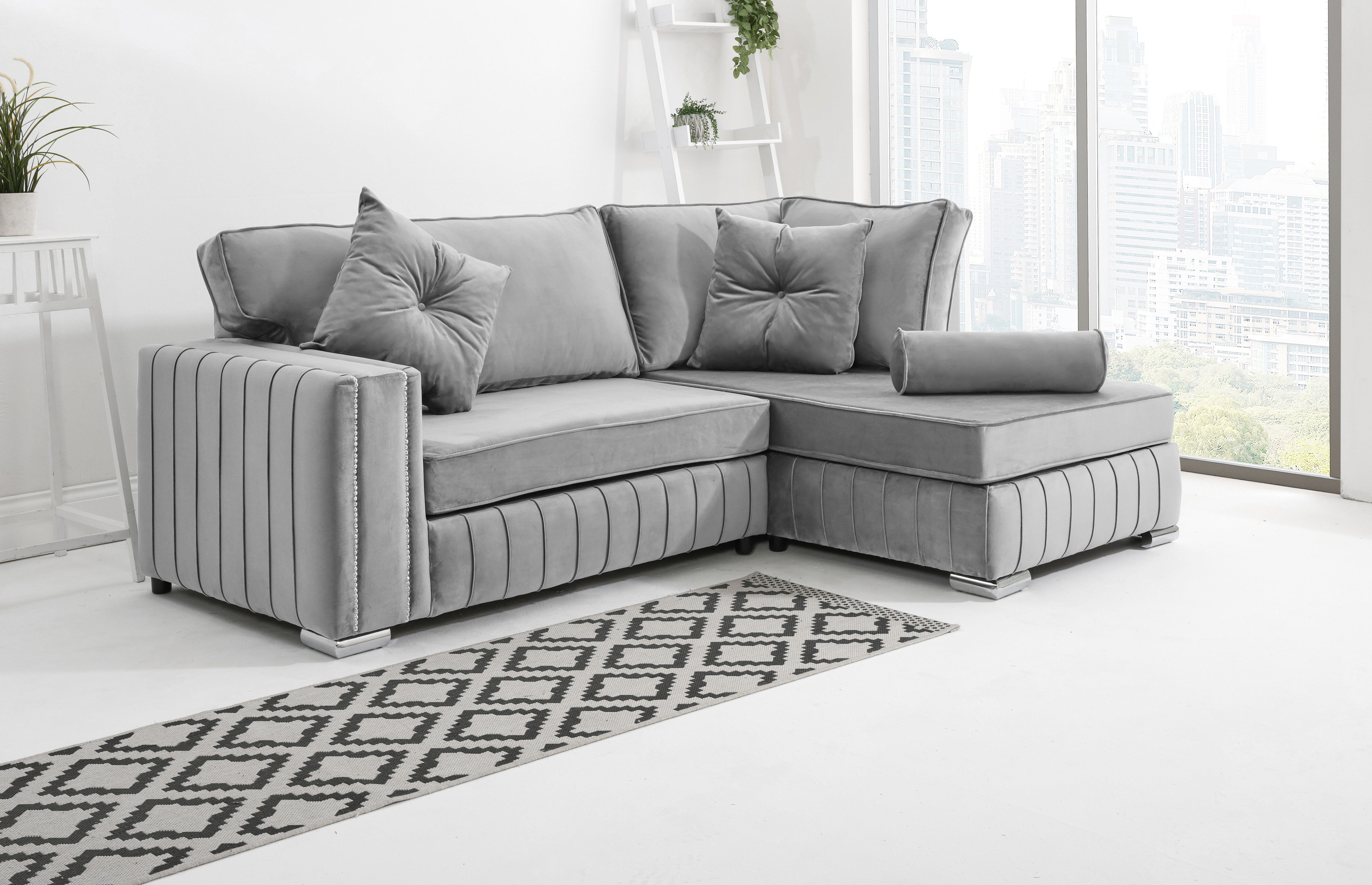Layla Lounge Fullback + Extra Cushions