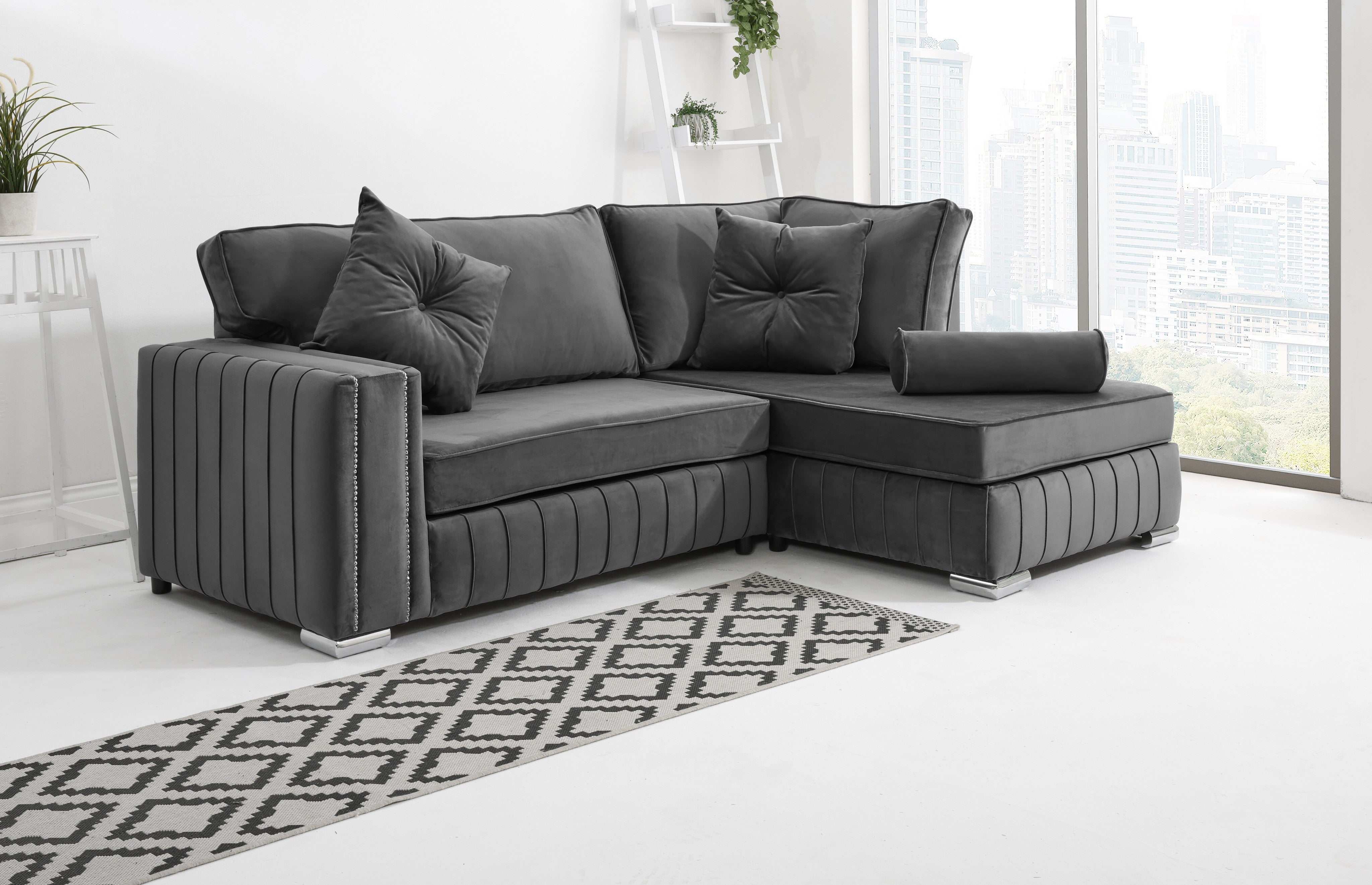 Layla Lounge Fullback + Extra Cushions