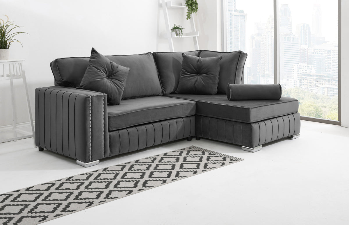 Lyra Lounge Fullback + Extra Cushions