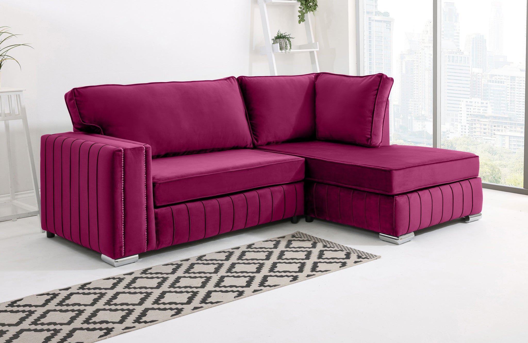 Lyra Lounge Fullback - Facing Right