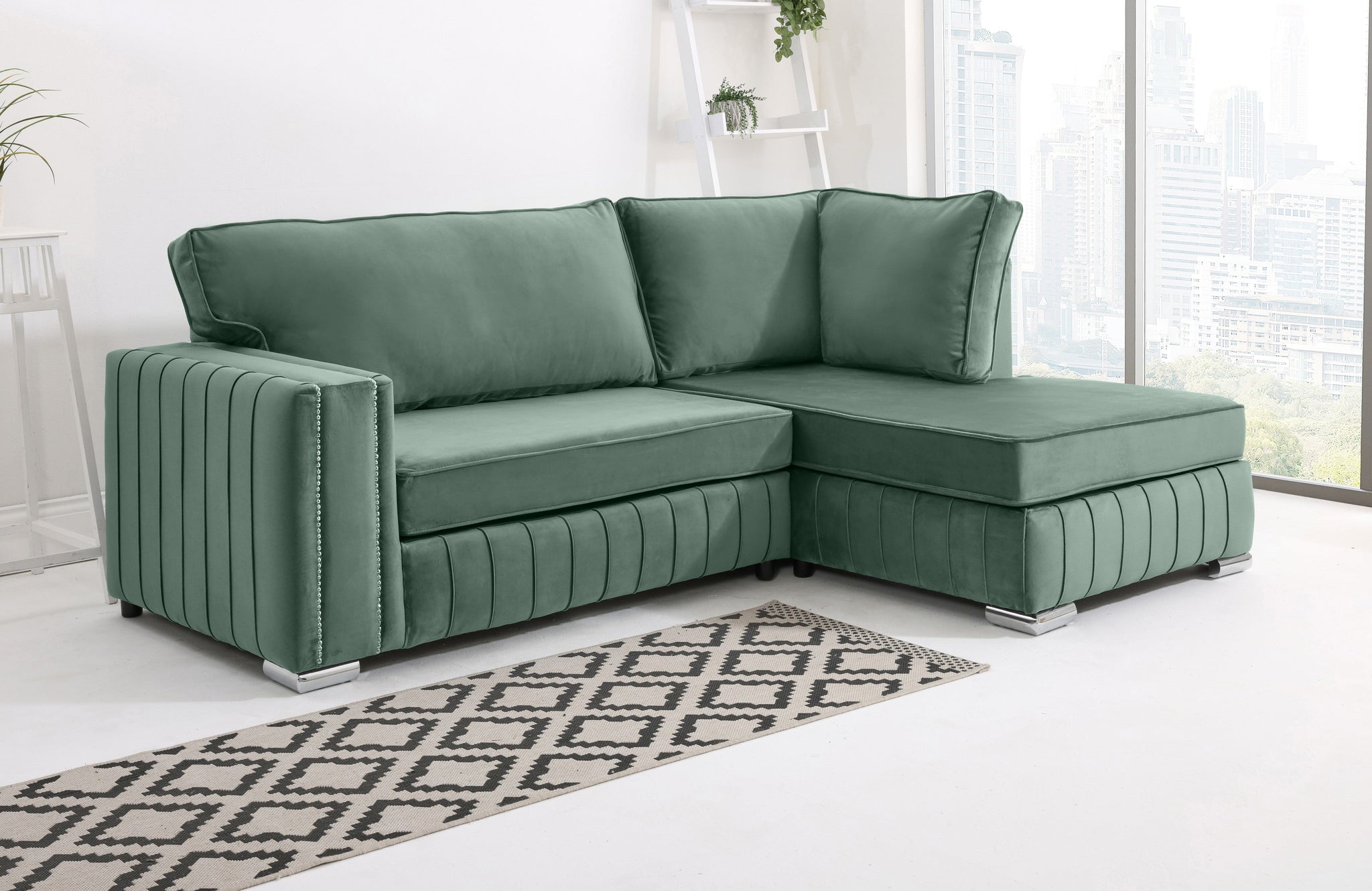 Lyra Lounge Fullback - Facing Right
