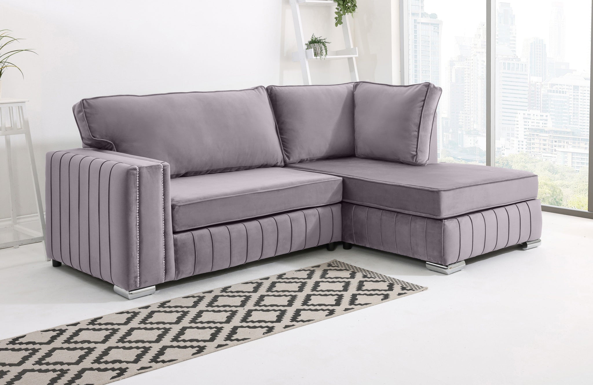 Lyra Lounge Fullback - Facing Right