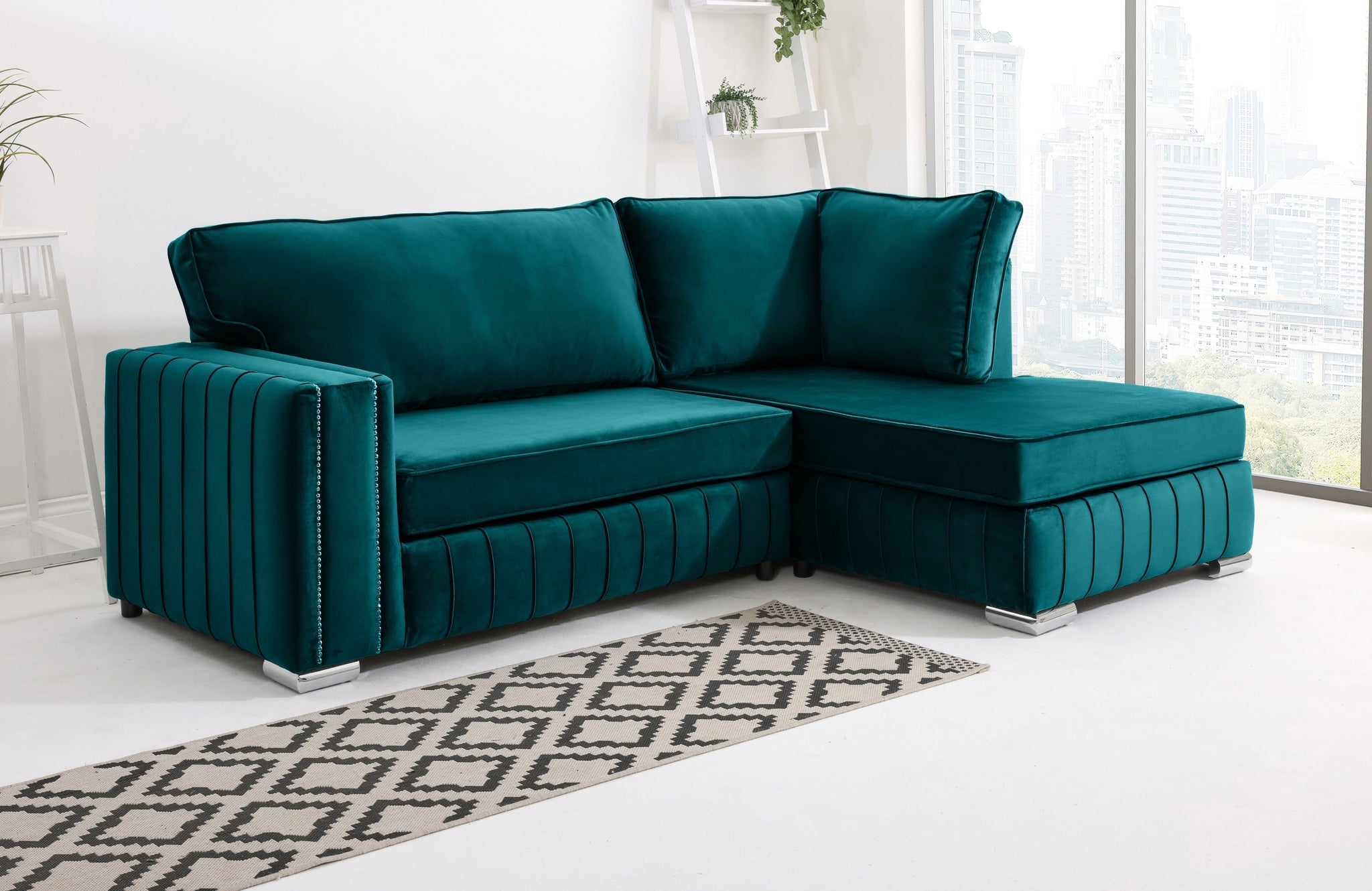 Lyra Lounge Fullback - Facing Right