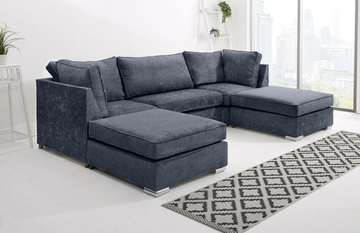 Mysa Chenile U Shape Fullback