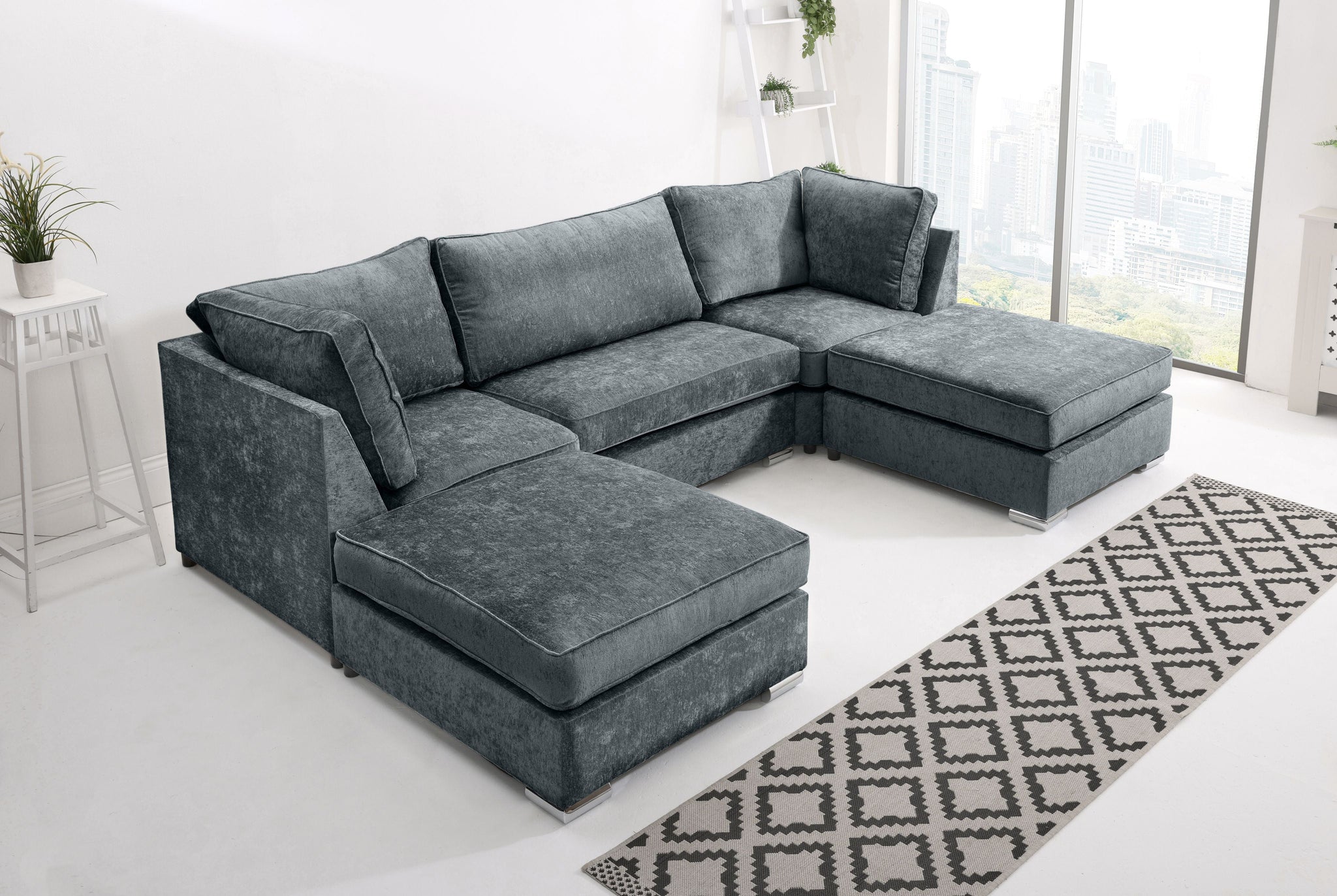 Mysa U Shape - Chenille