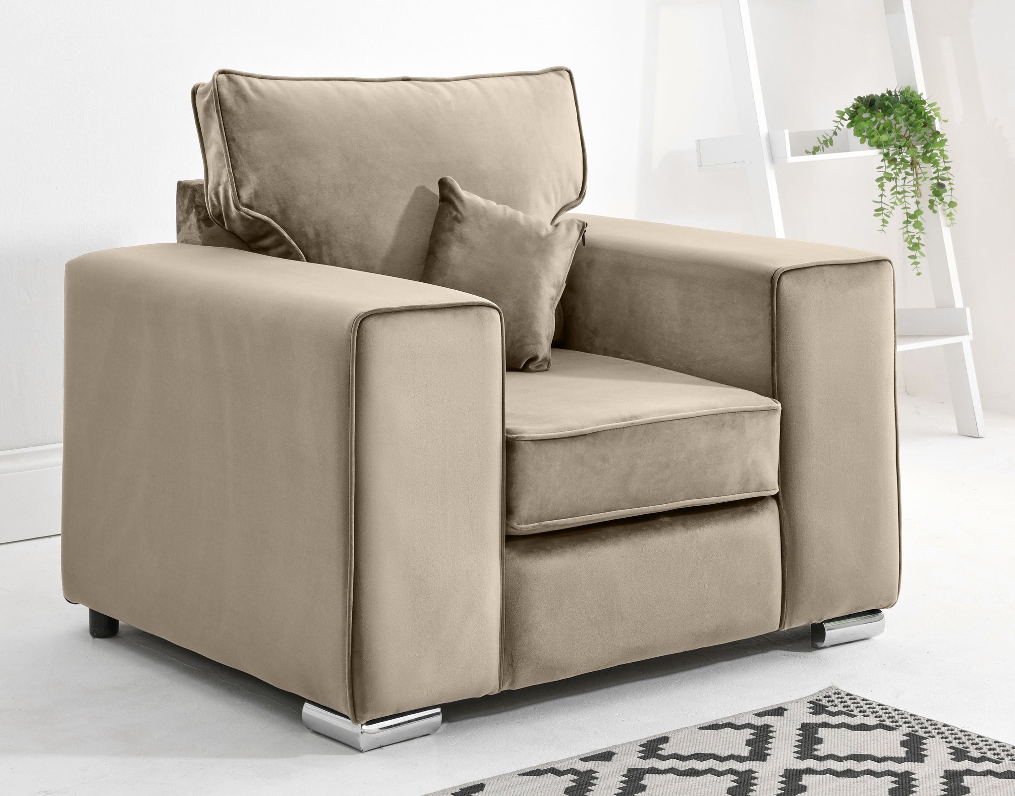 Elara 3+2 Fullback + Extra Cushions