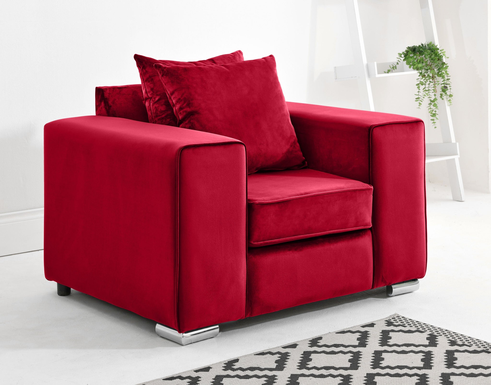 Elara Corner Scatterback