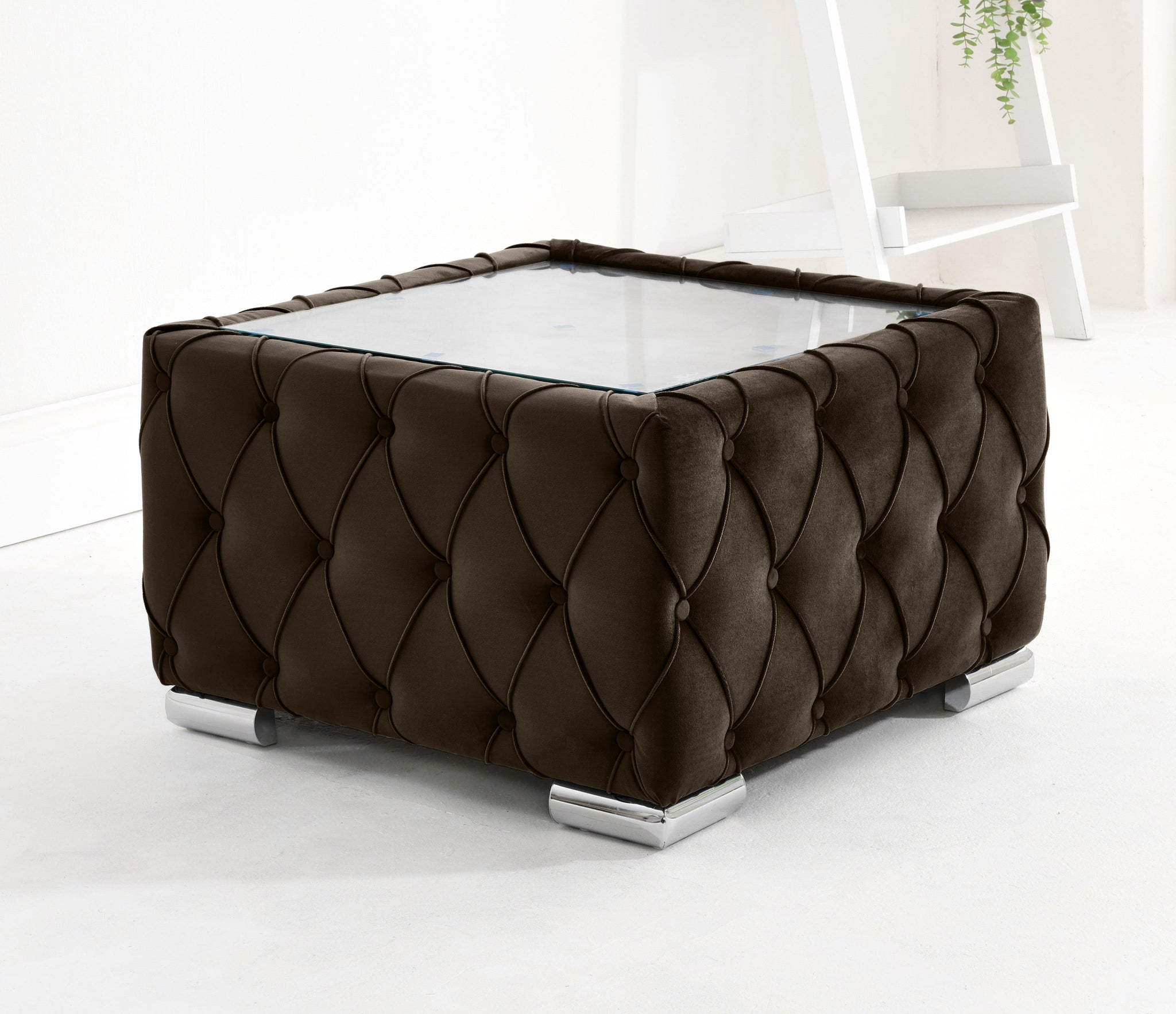 Callen Corner Fullback - 2c2 + Bolster / Buttoned Cushions