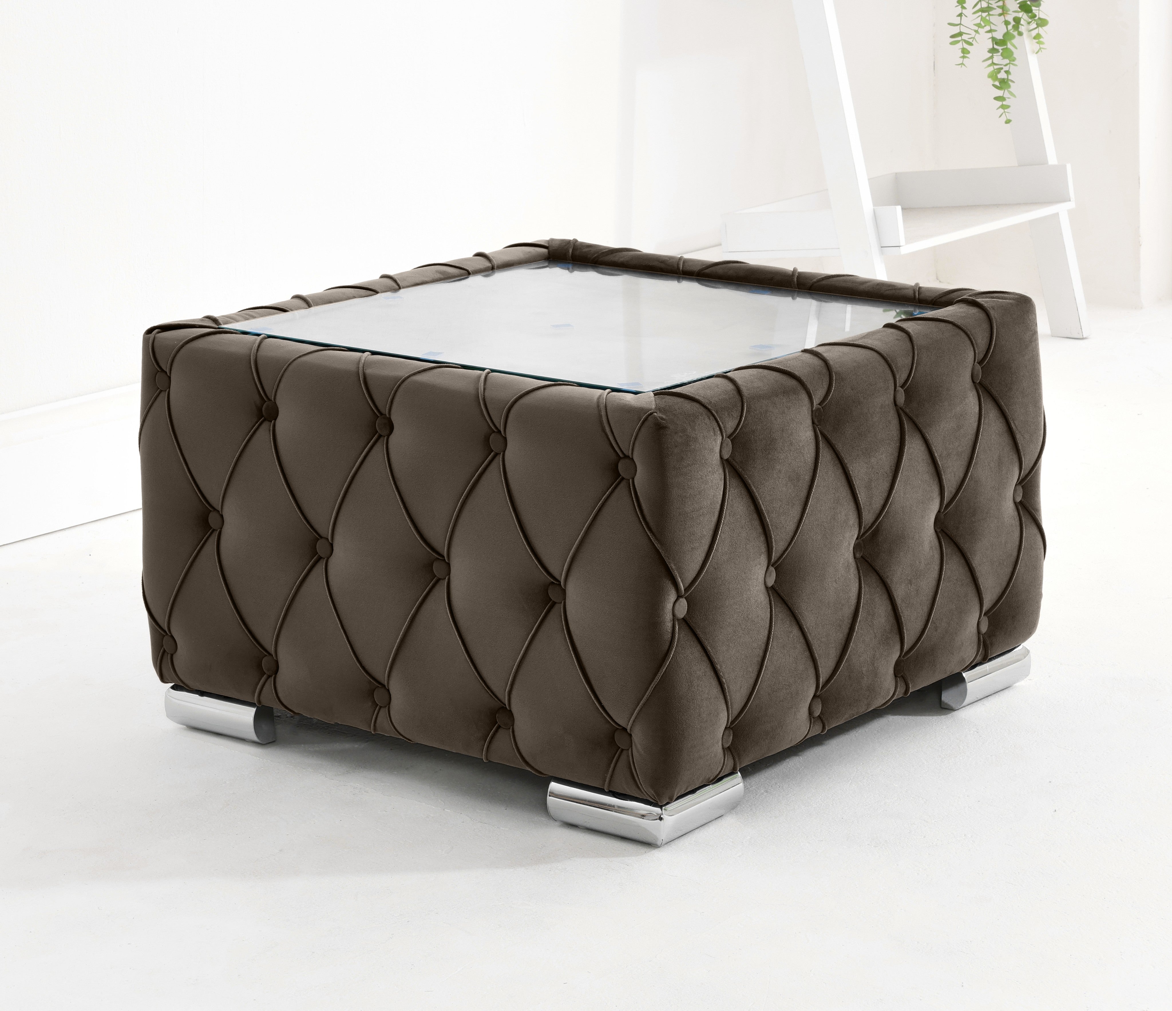 Callen Corner Fullback - 2c2 + Bolster / Buttoned Cushions