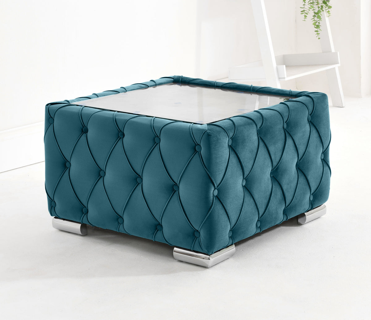 Callen Corner Fullback - 2c2 + Bolster / Buttoned Cushions