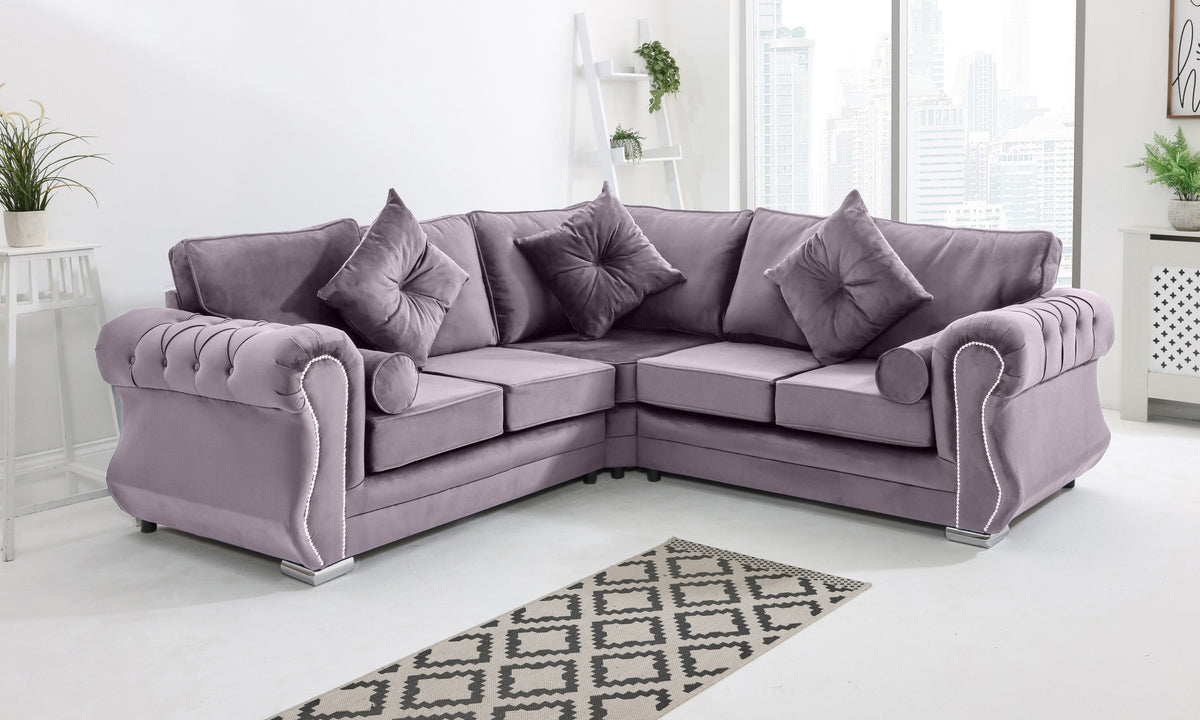 Elowen Corner Fullback + Extra Cushions